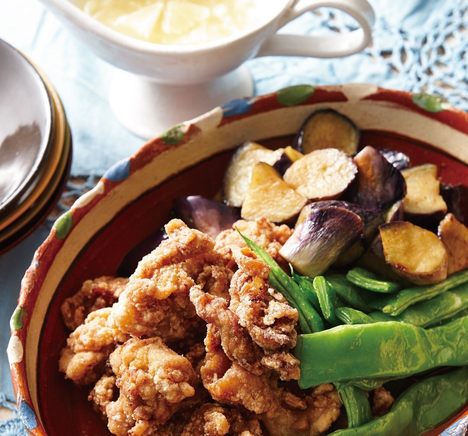 さわやかなレモン塩だれでいただきます♪豚こまのカレーから揚げ