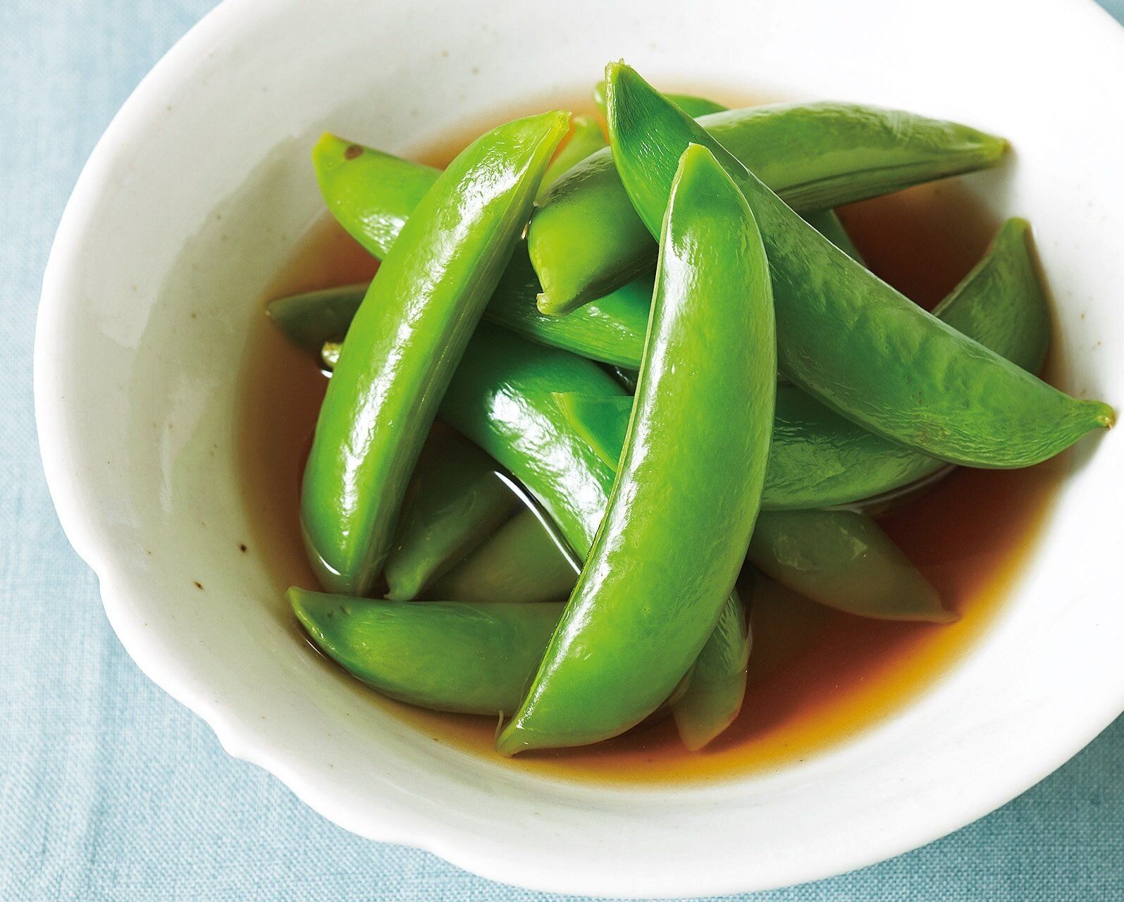 β-カロテンが多いから代謝もUPして元気に♪スナップえんどうの煮びたし