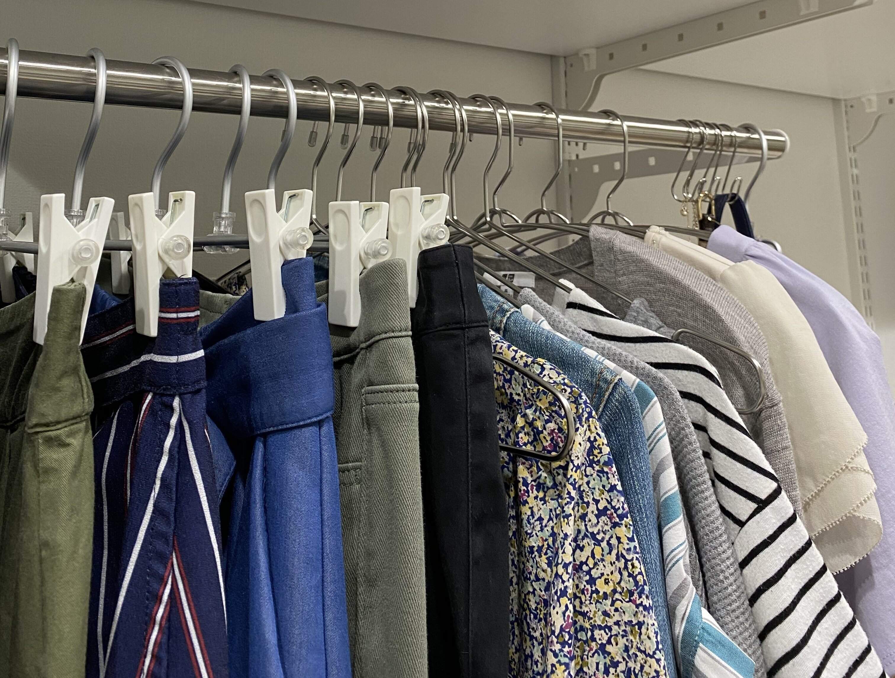 衣替えは服だけじゃない！ハンガーも夏仕様にすればクローゼットもスッキリ