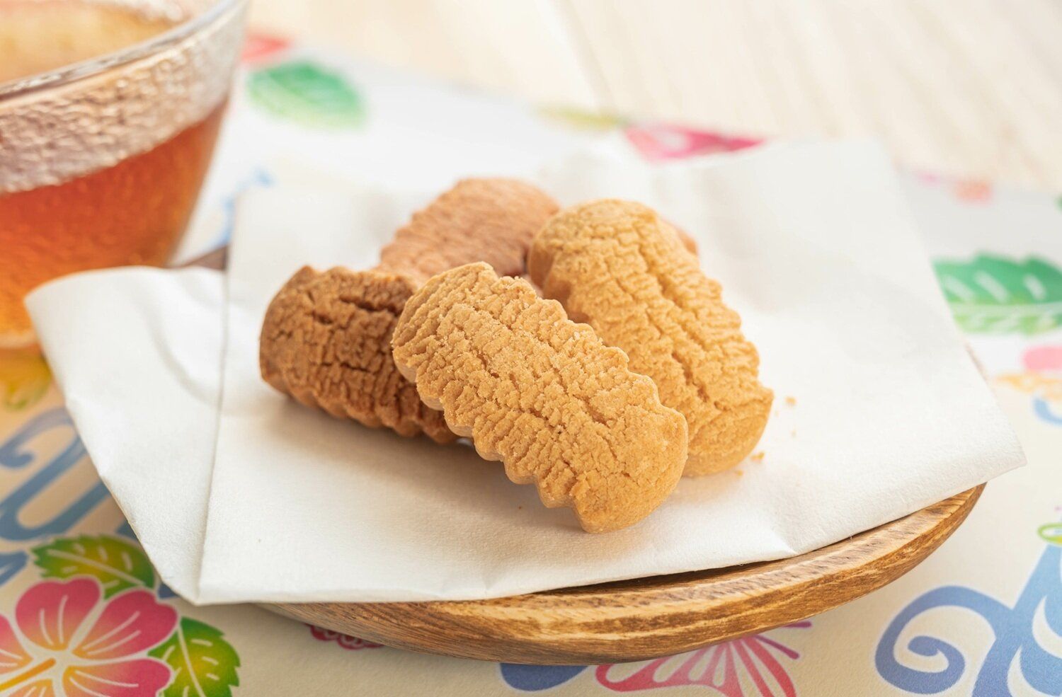 【管理栄養士監修】賞味期限切れの「ちんすこう」はいつまで食べられる？