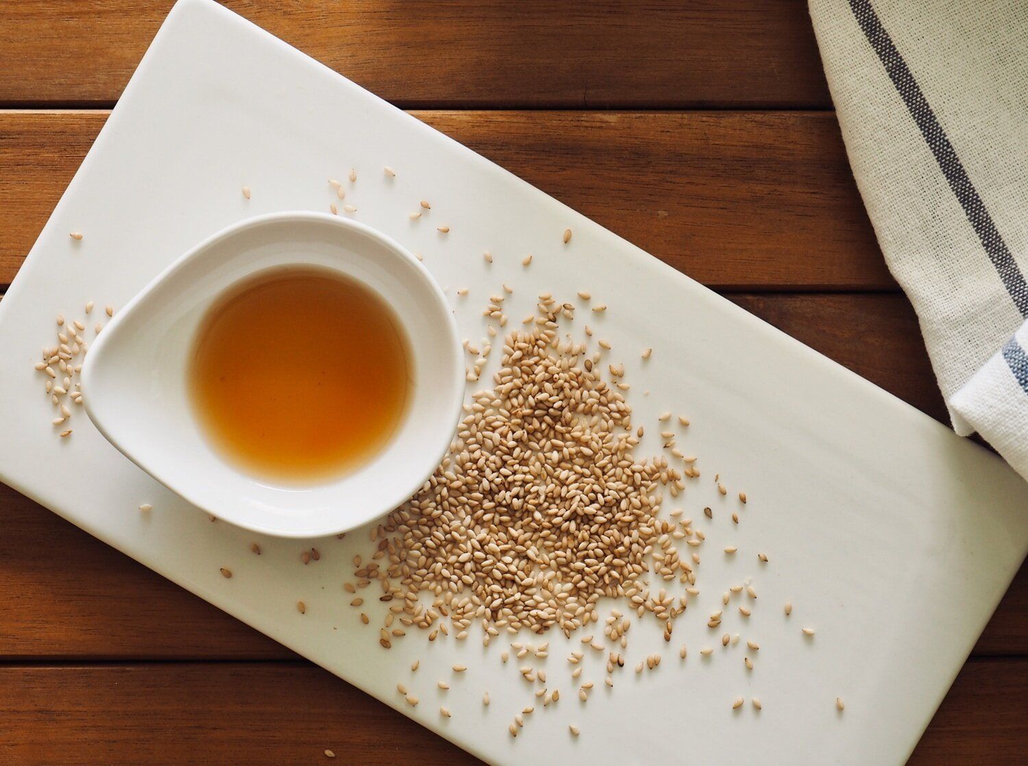 【管理栄養士監修】賞味期限切れの「ごま油」はいつまで大丈夫？正しい保存方法は？