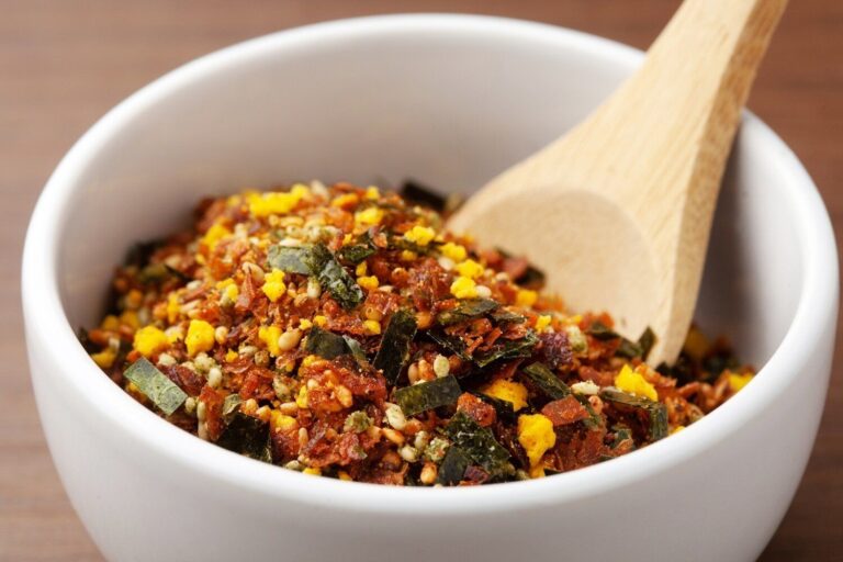 【管理栄養士監修】賞味期限切れの「ふりかけ」はいつまで食べられる？正しい保存方法は？【日数別】