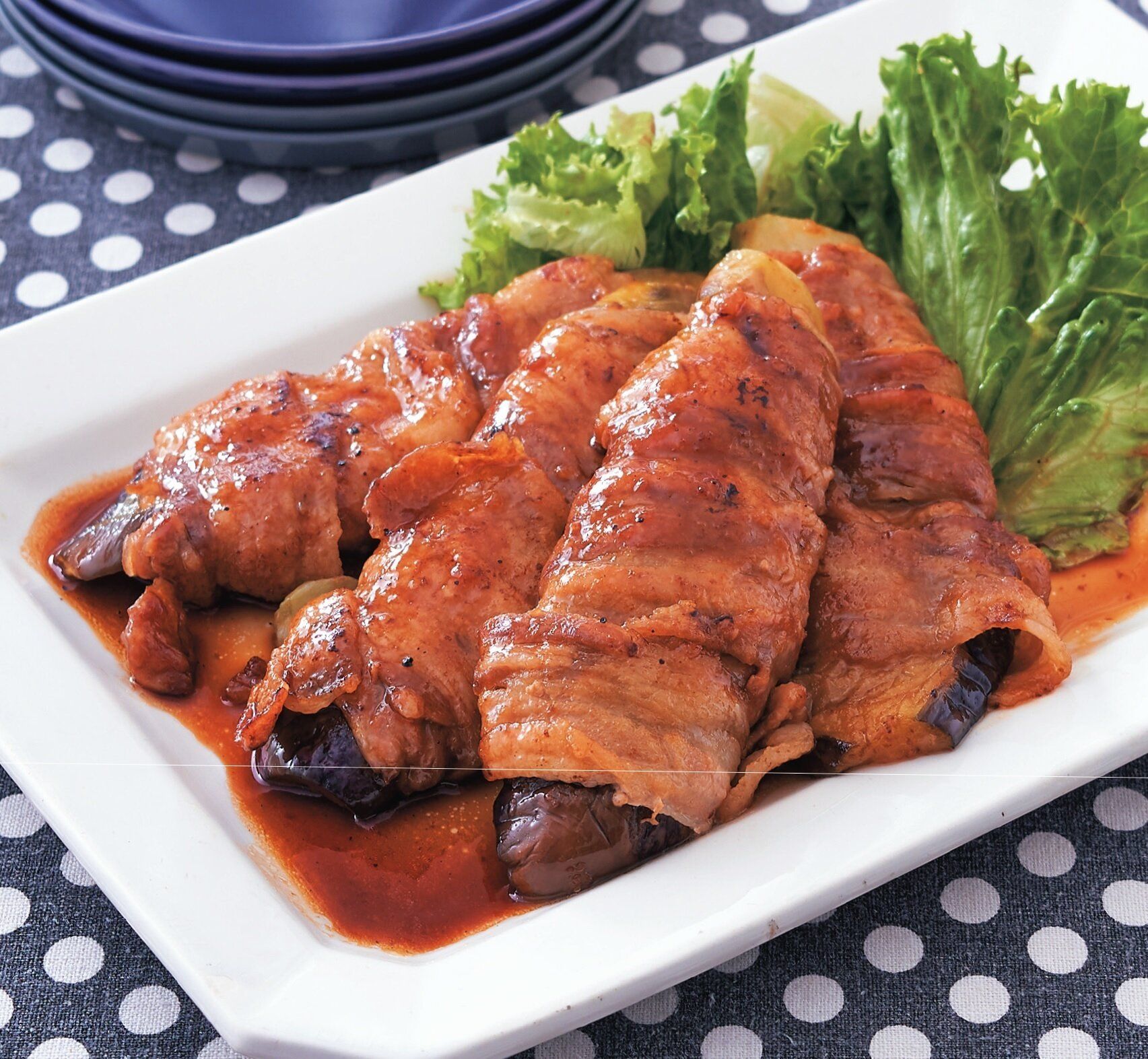 ボリューム＆インパクトでごはんが進む！なすの肉巻きステーキ