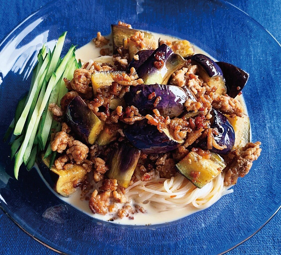 なすでうまみ◎！混ぜるだけの豆乳つゆがミソ♪なす担々そうめん