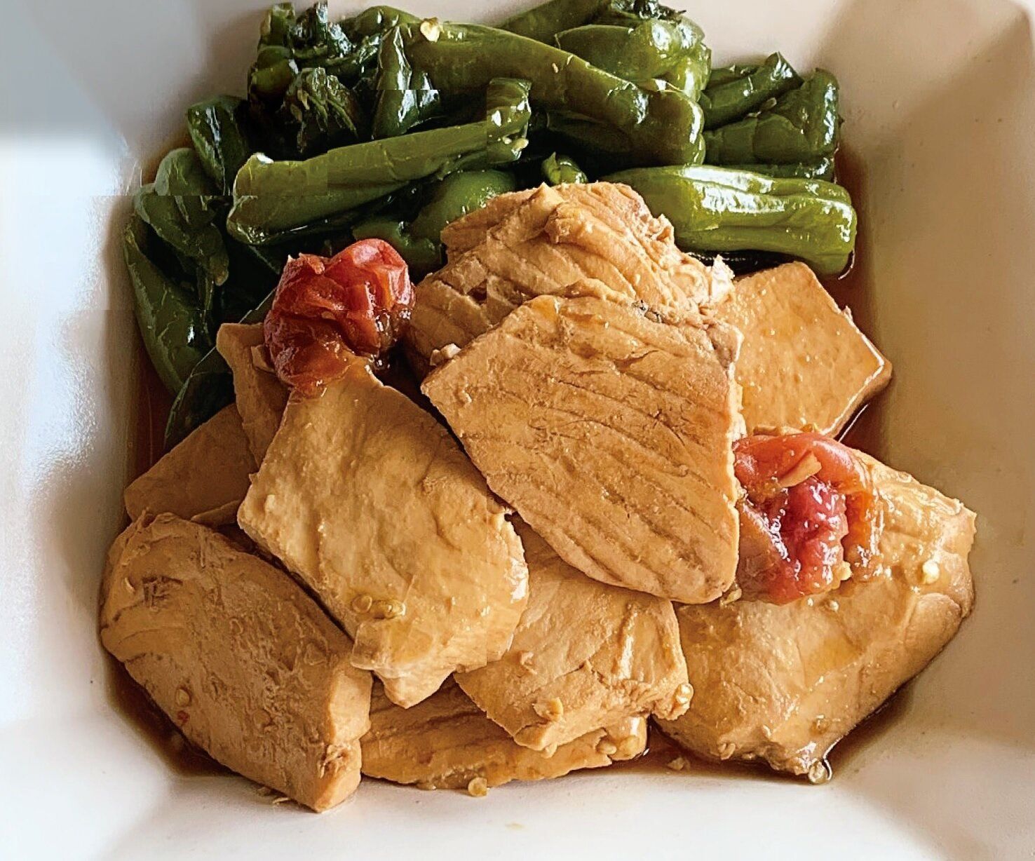 甘みUPのピーマンをペロリ♪めかじきとピーマンの梅めんつゆ煮