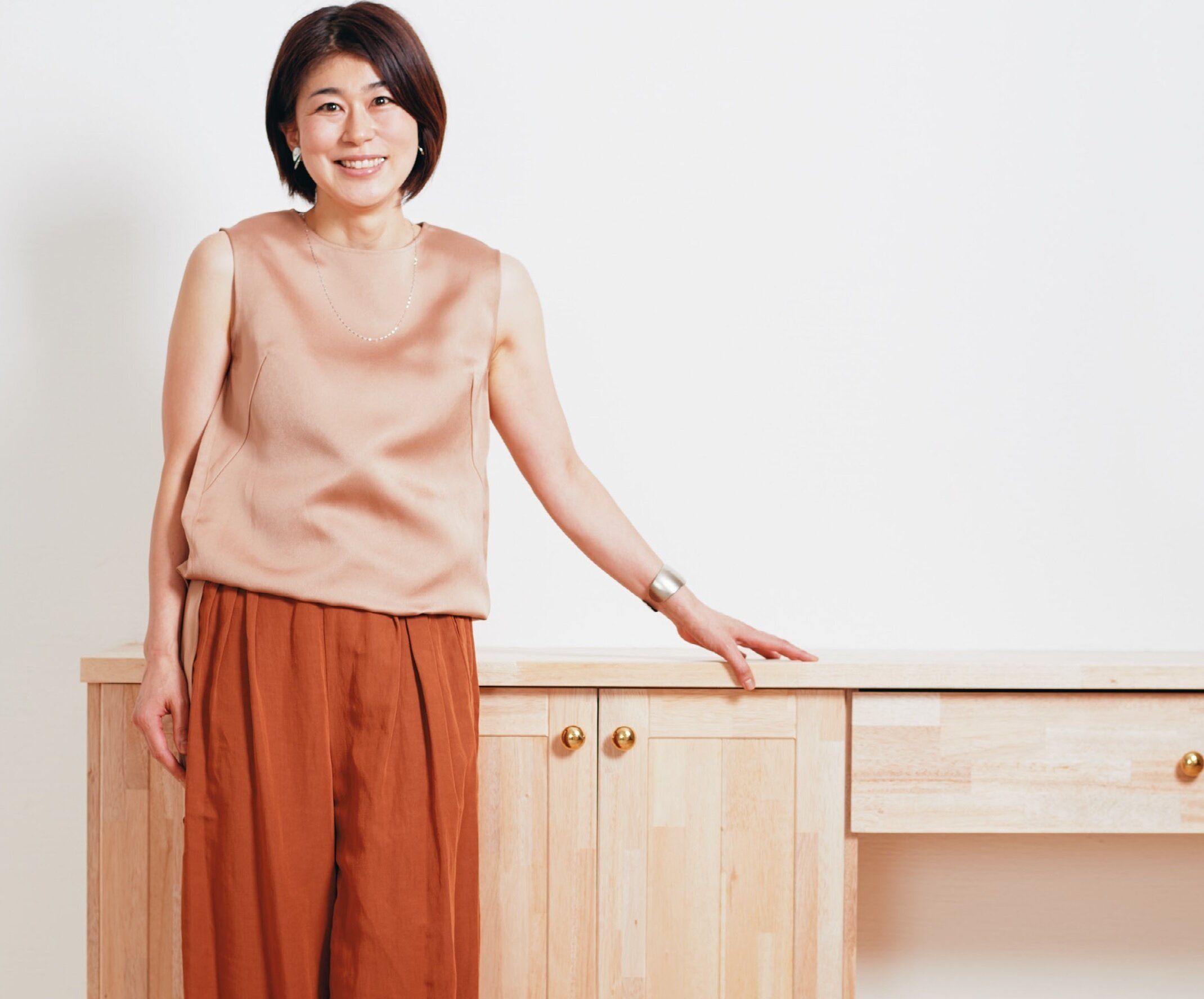 アラフォーでもお腹がペタンコになった！1日1分だけ筋トレとは!?