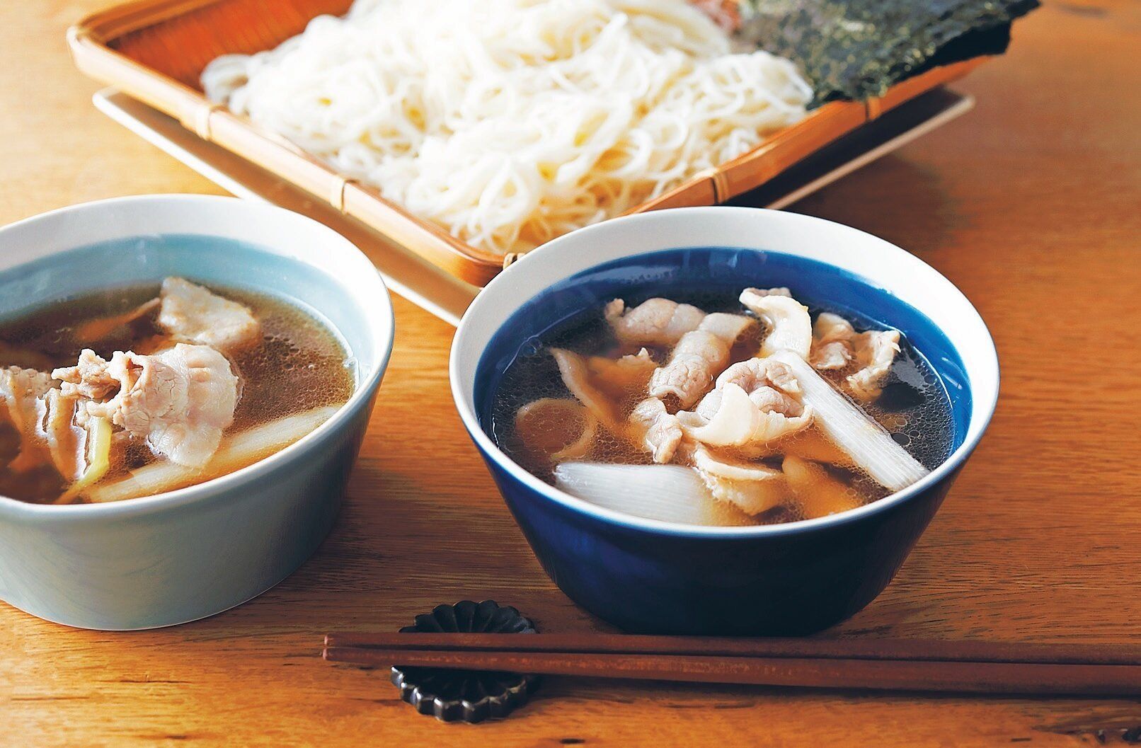 脱マンネリ♪外食気分を味わえる！つけ麺屋風豚バラそうめん