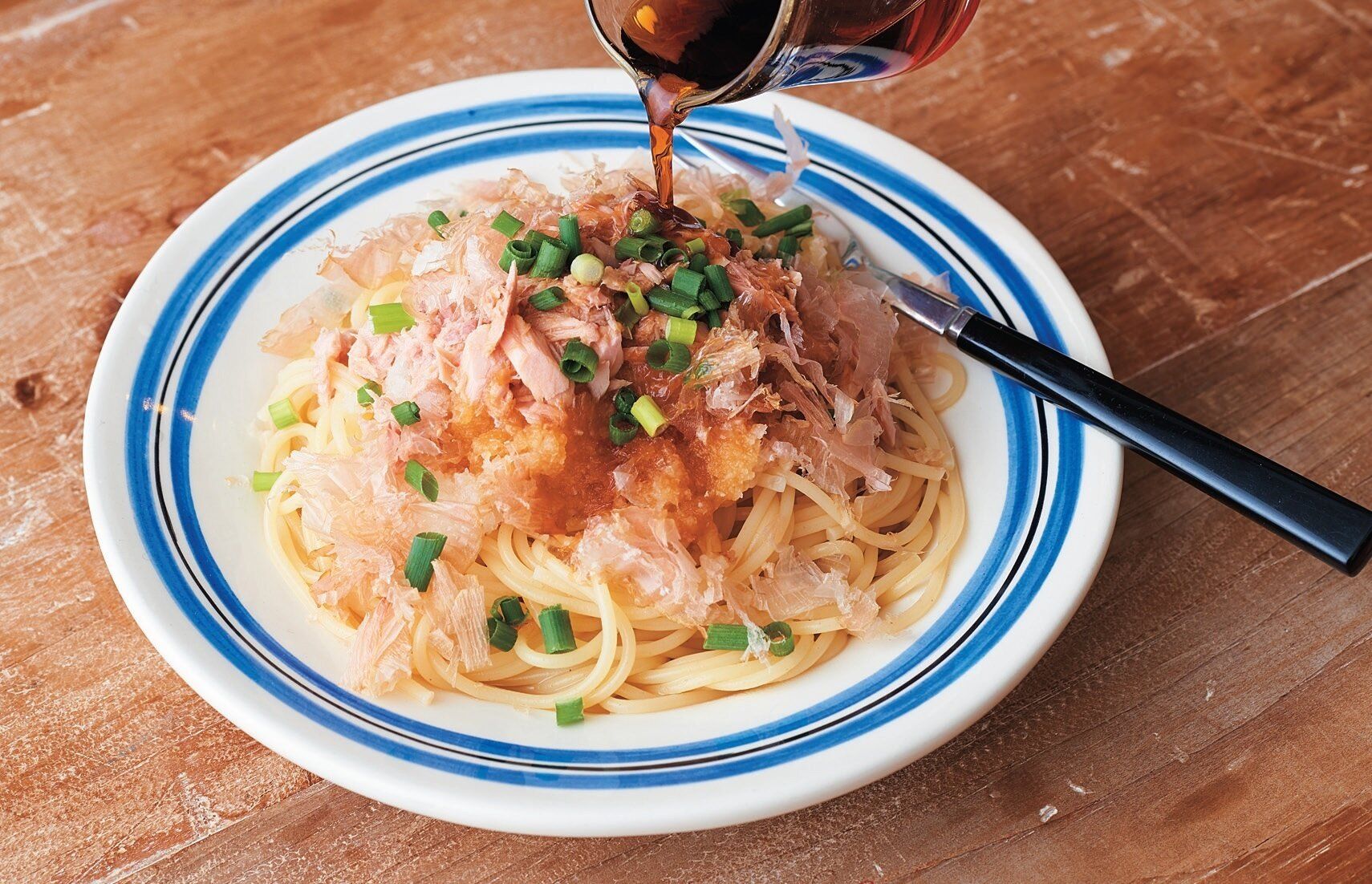 王道の安定感ある味つけ！さっぱりおろしパスタ
