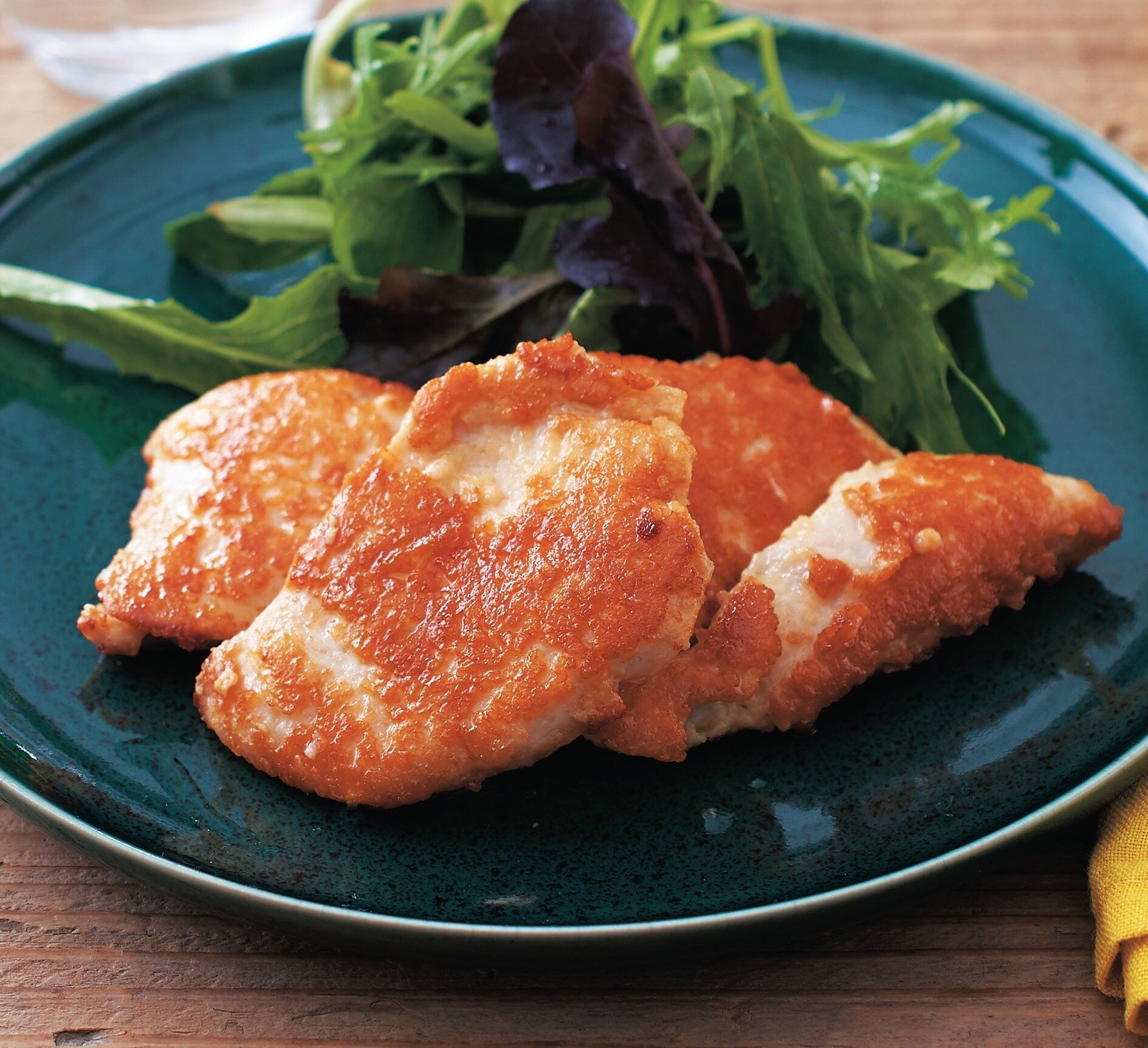 お手軽にできてマヨ＆チーズでこくUP！鶏肉のカリカリチーズ焼き