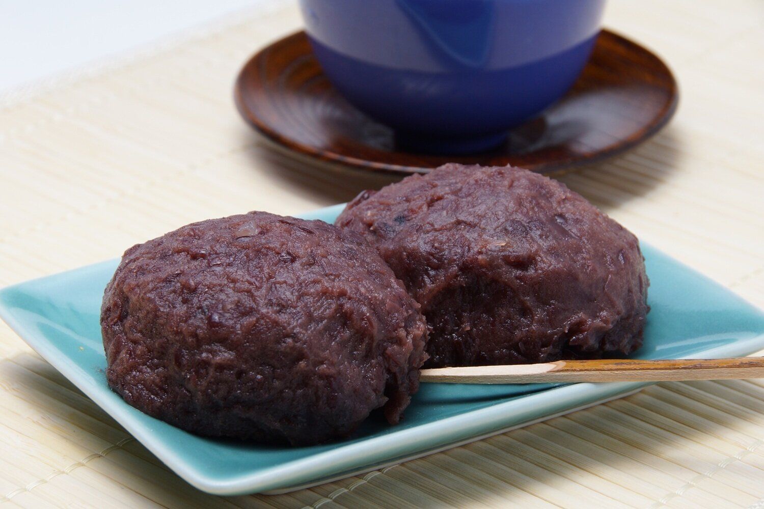 【管理栄養士監修】消費期限切れの「おはぎ」は冷蔵保存でいつまで食べられる？傷んだときの特徴や保存方法を解説！