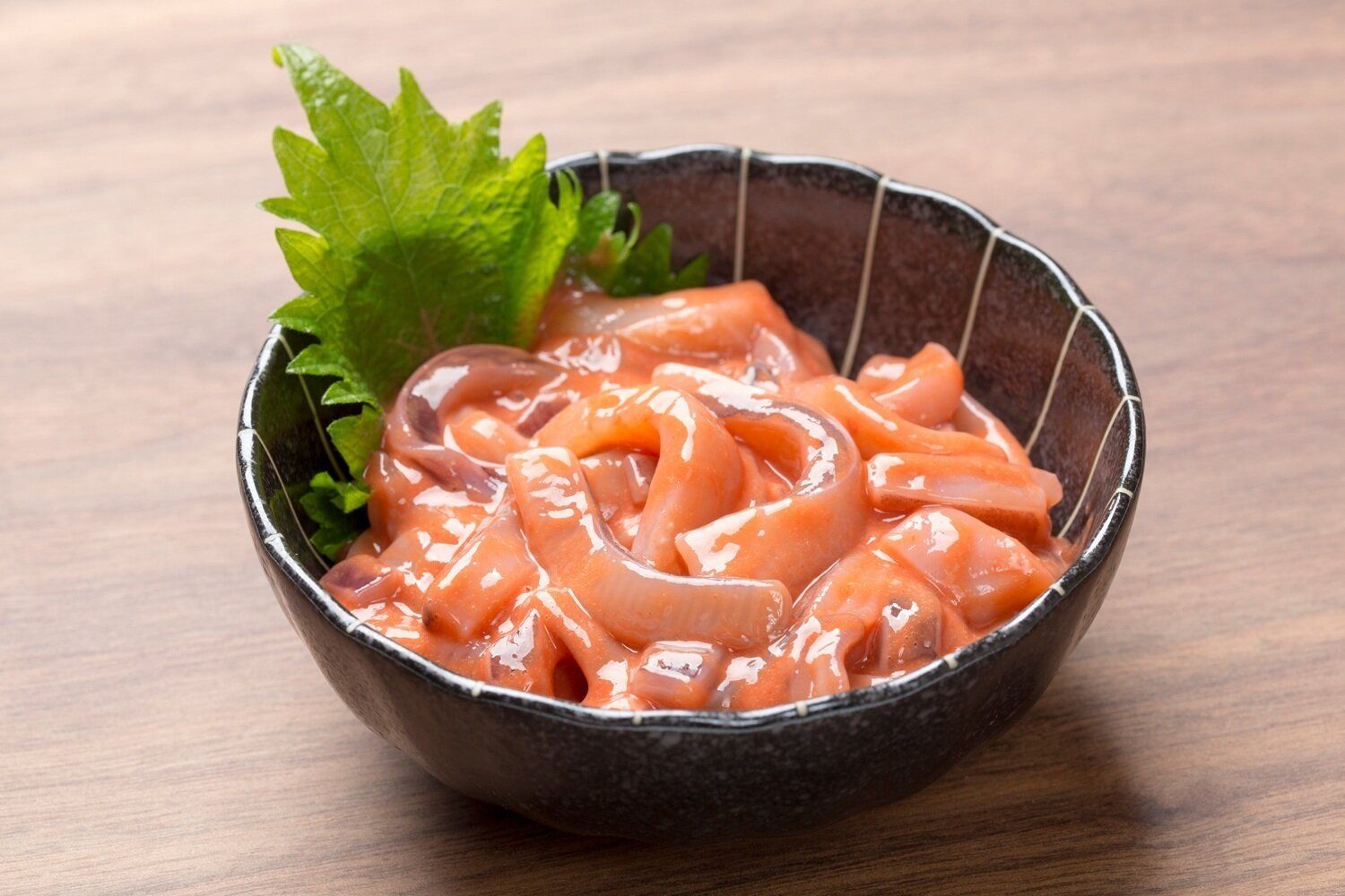 【管理栄養士監修】賞味期限切れの「イカの塩辛」は冷蔵保存でいつまで食べられる？