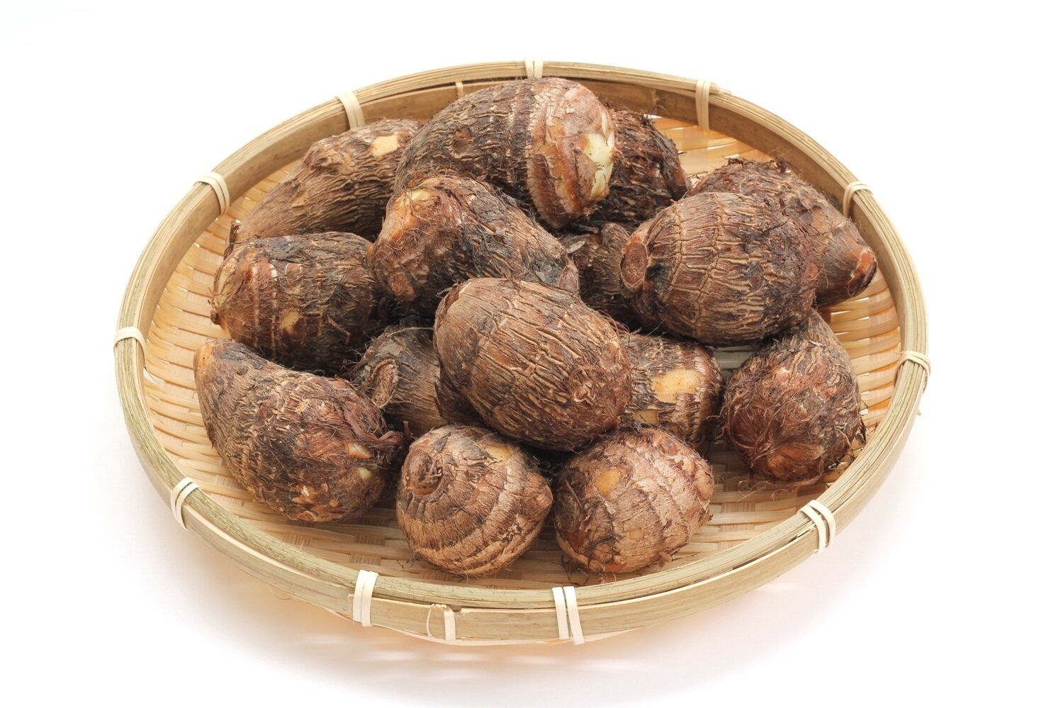 【管理栄養士監修】「里芋」の主な栄養素とカロリーまとめ！おすすめな調理方法は？