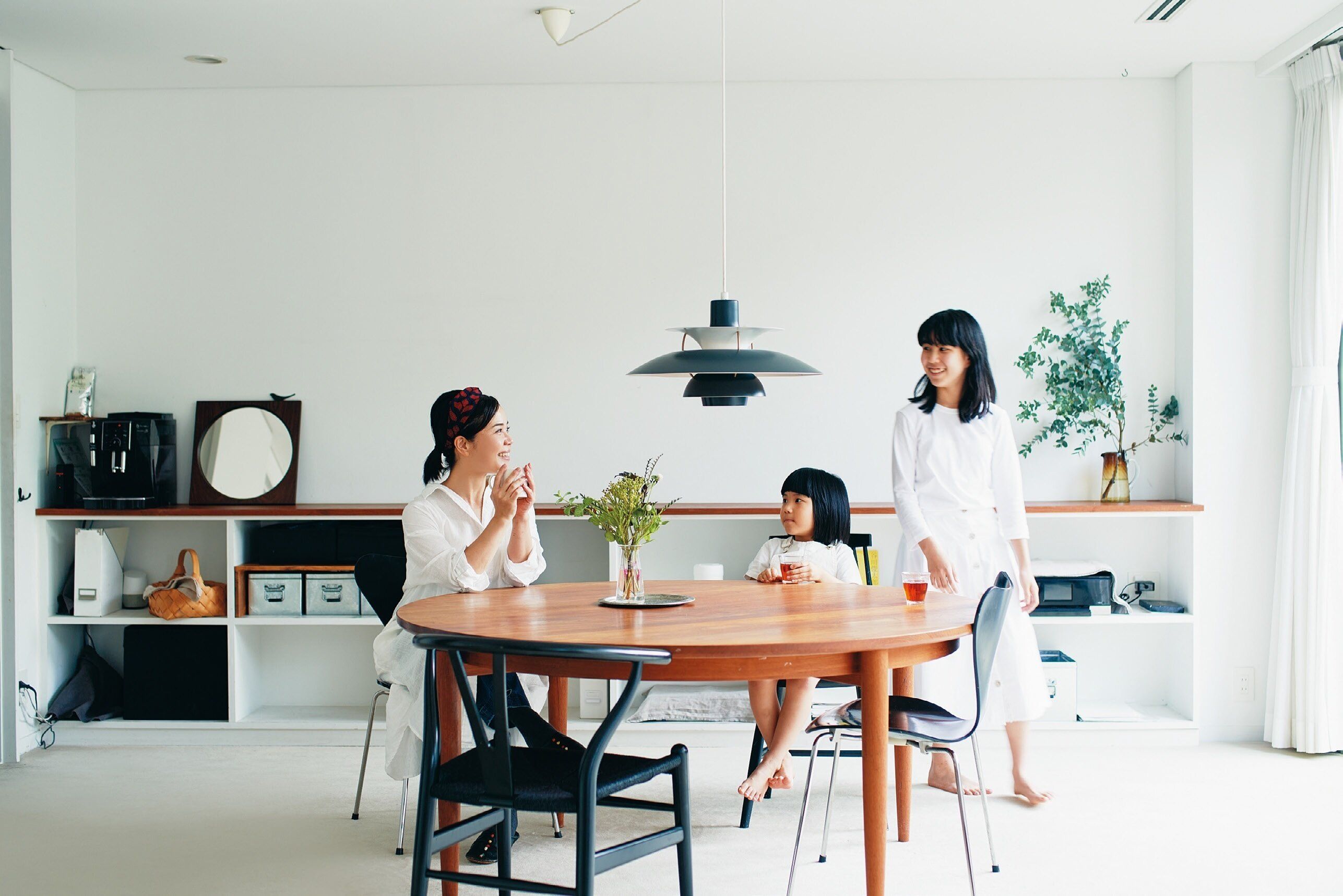 飾りのホコリを拭くならないほうがラク！イライラしなくなった家の工夫