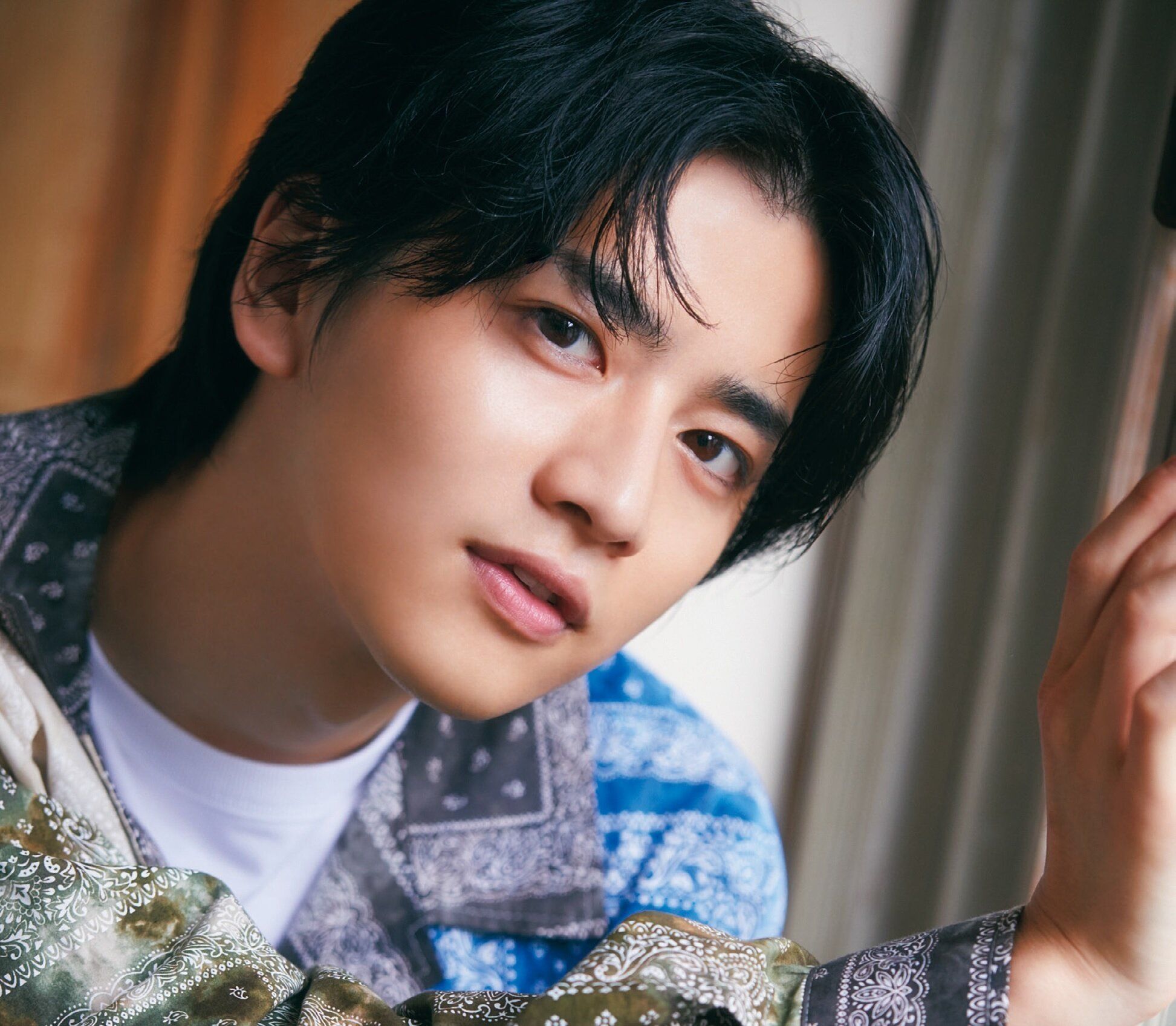 飯島寛騎さんインタビュー「女性は年々きれいになるからその変化を見ていたい」