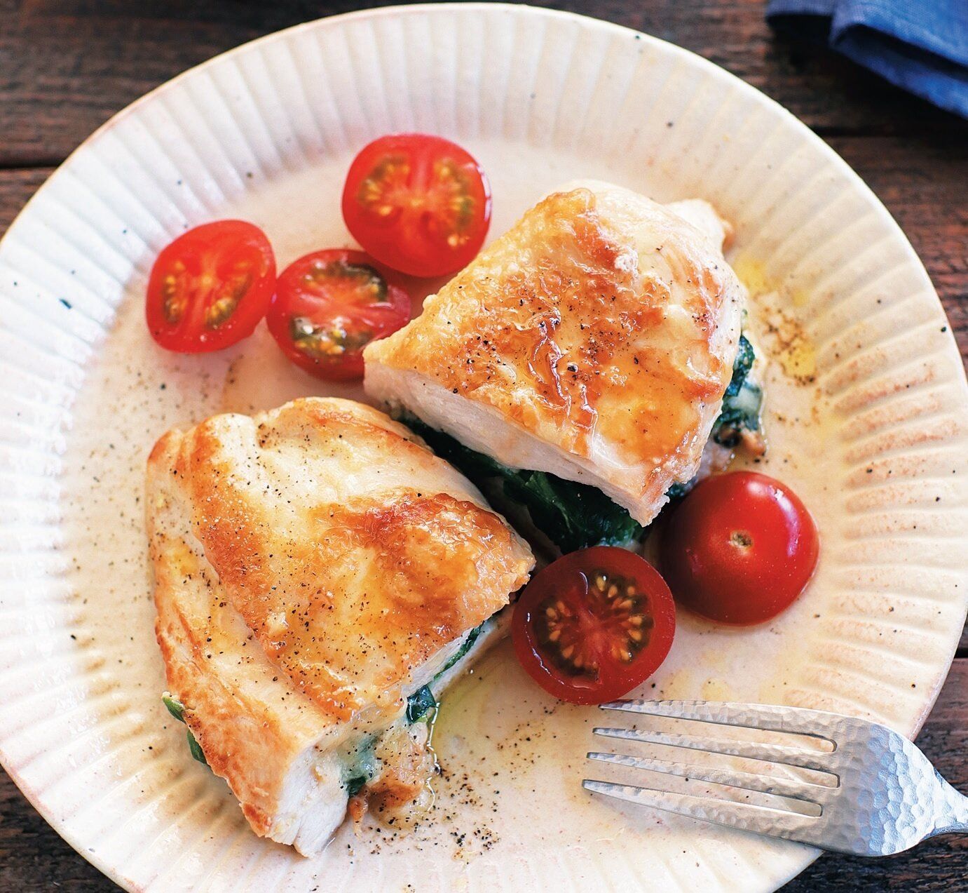 極上の柔らかさで本格イタリアンに♪チキンのほうれん草チーズ焼き