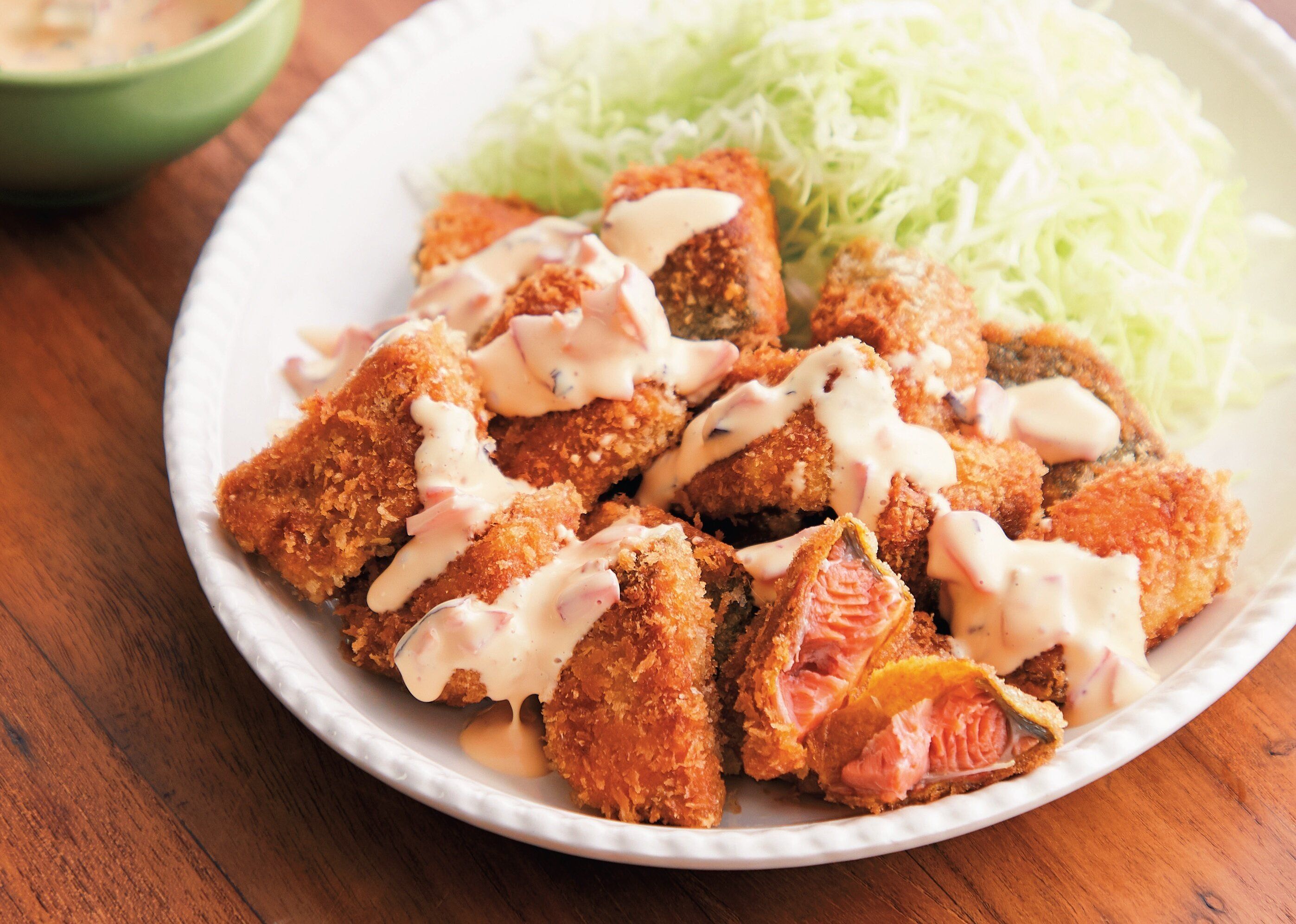 下味不要でほどよい塩け！塩鮭のカレーフライマヨソースがけ