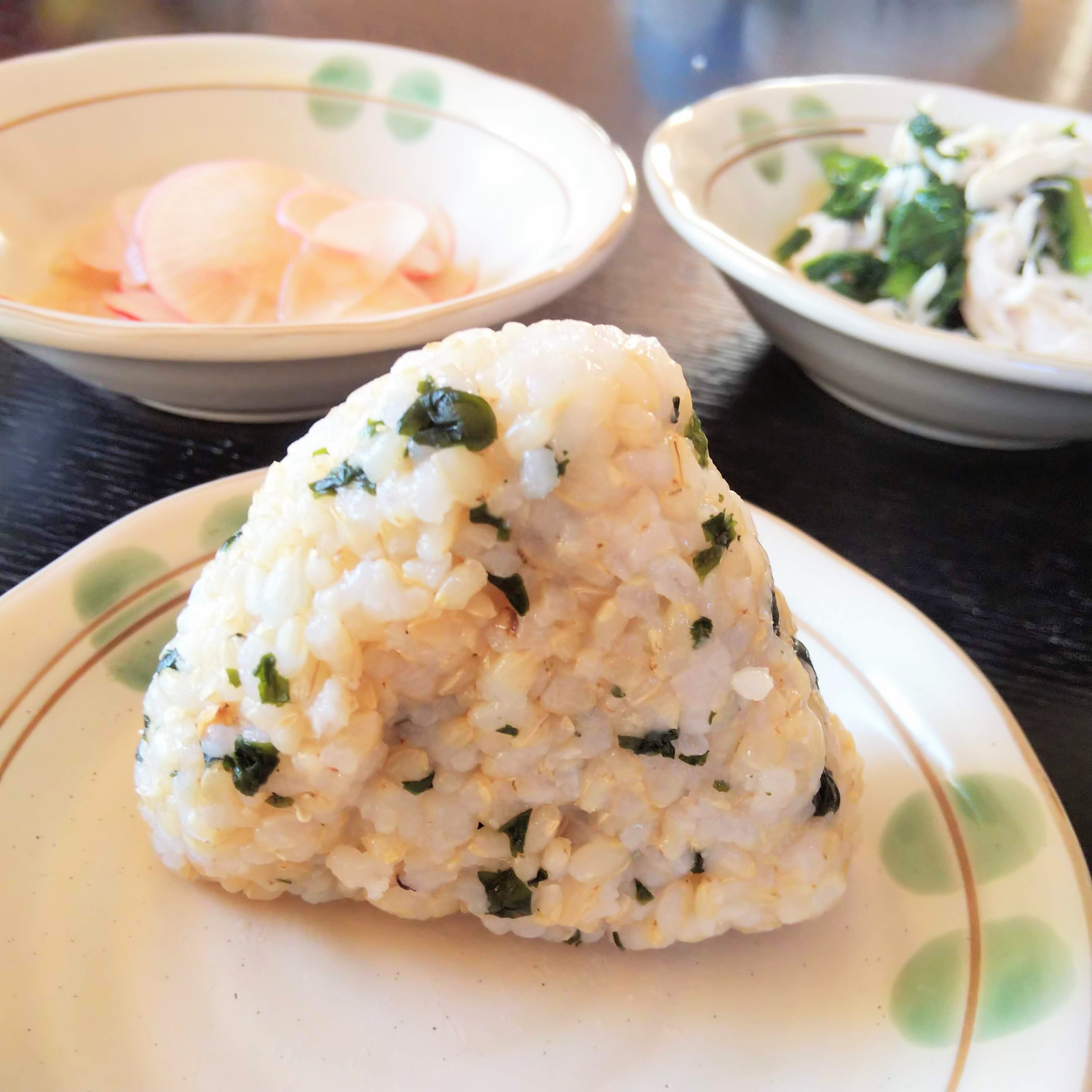 いまさら聞けない！健康・美容に効果抜群ってウワサの玄米と白米の違いって？