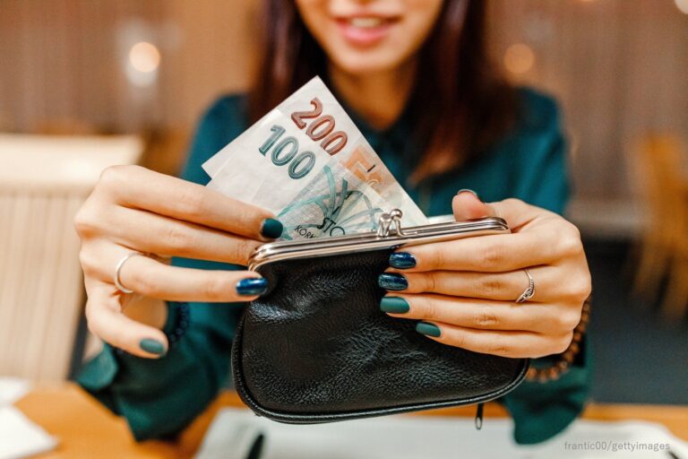 年間100万円貯める節約主婦のキャッシュレス決済との上手な付き合い方