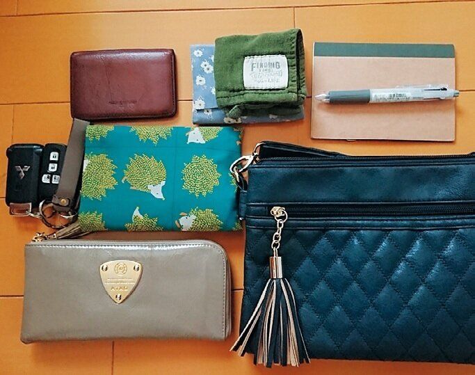 1000万円ためてる人のバッグの中身拝見！そこから分かったこととは？