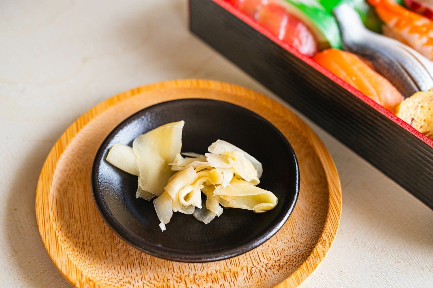 【管理栄養士監修】賞味期限切れの「ガリ」はいつまで大丈夫？傷んだときの特徴を解説！活用方法も