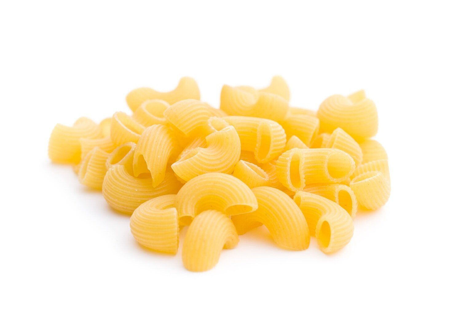 【管理栄養士監修】賞味期限切れの「マカロニ」はいつまで大丈夫？傷んだときの特徴や保存方法を解説！