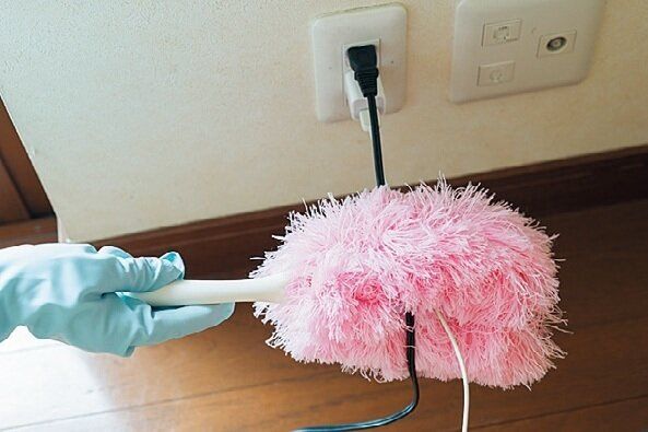 冷蔵庫の製氷機など掃除の仕方がわからないあの場所…100均でキレイになるってホント!?