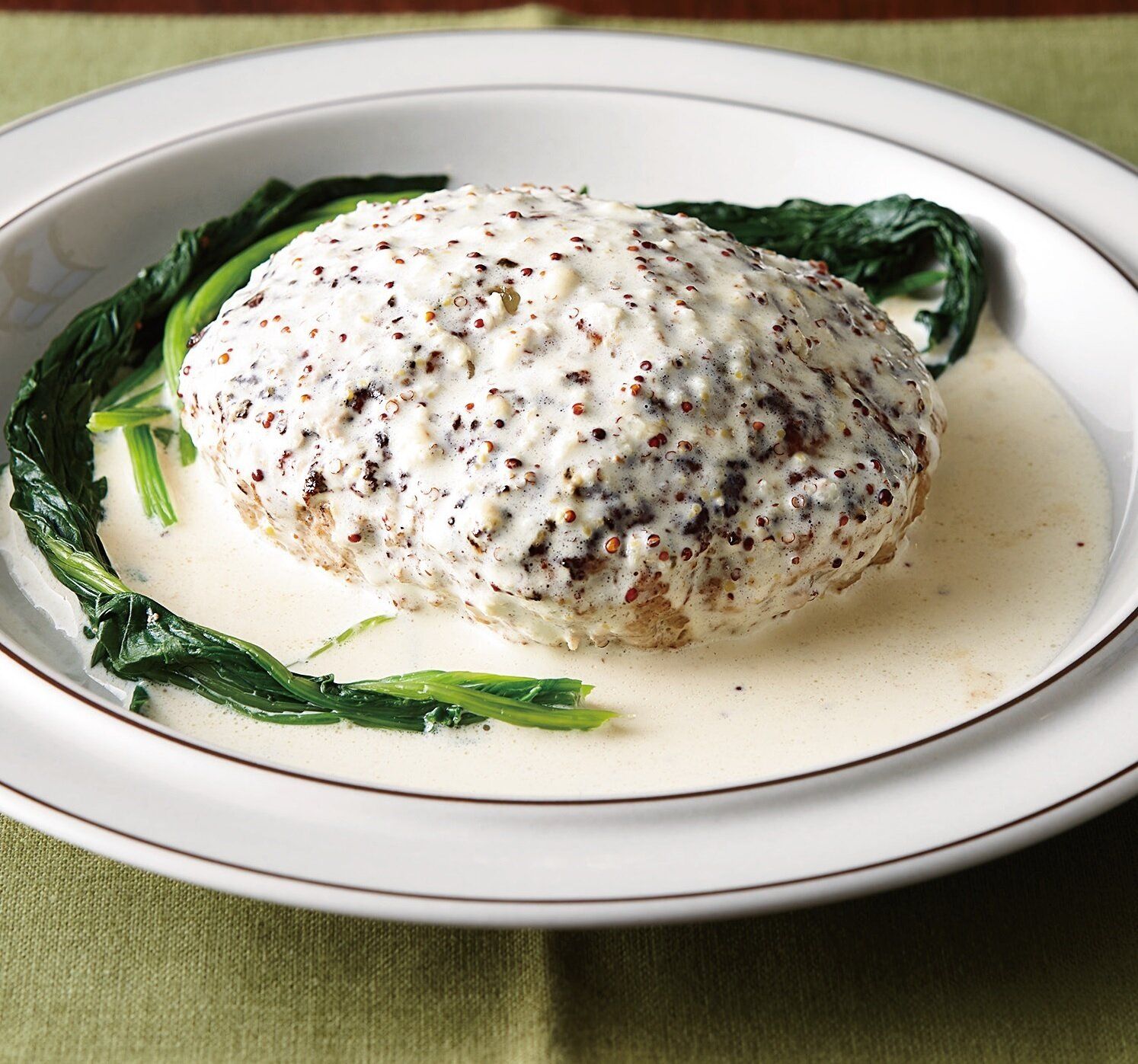 肉汁がジュワ～ッ♪豚ハンバーグマスタードクリームソース