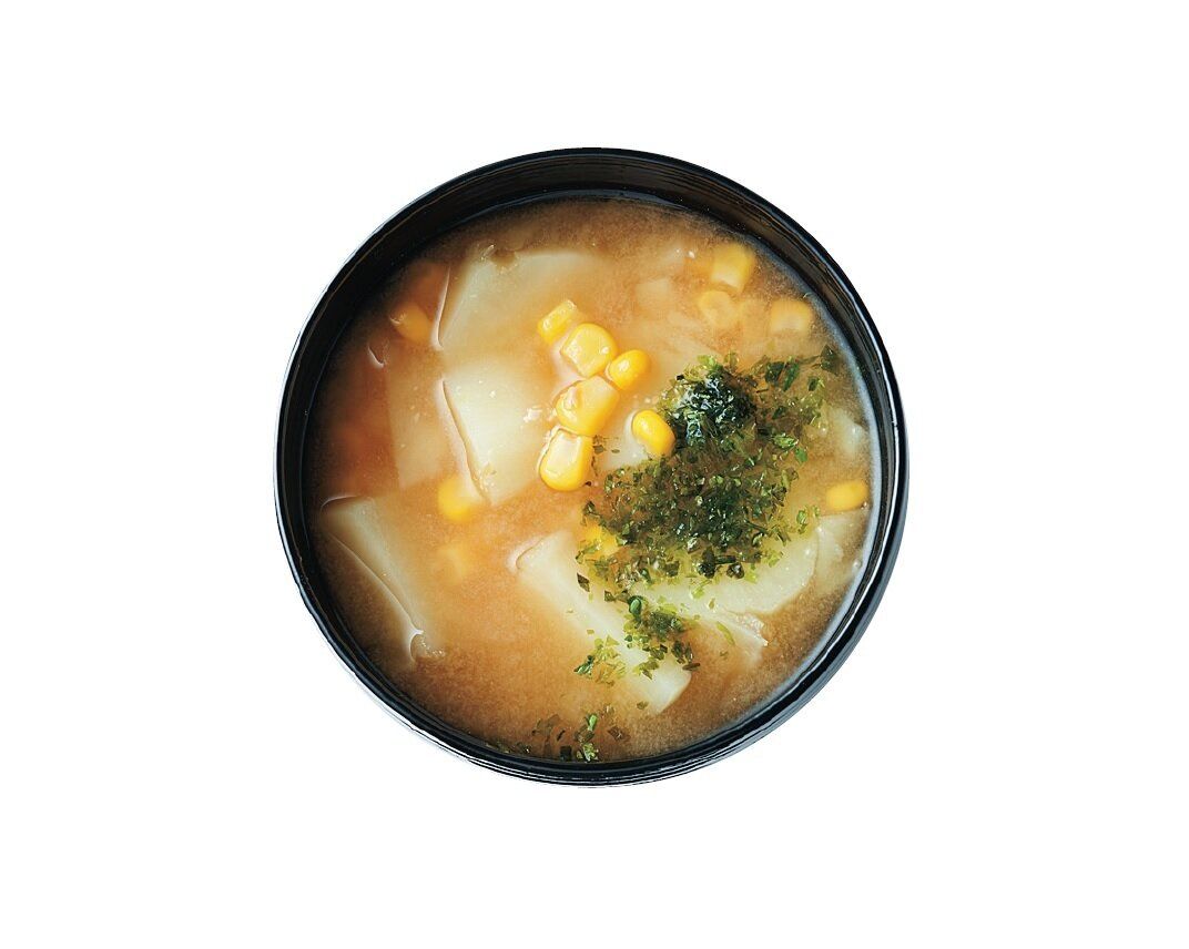 じゃがいもとコーンのみそ汁