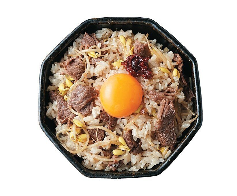 素材2つで大満足！ビビンバ風牛肉混ぜご飯