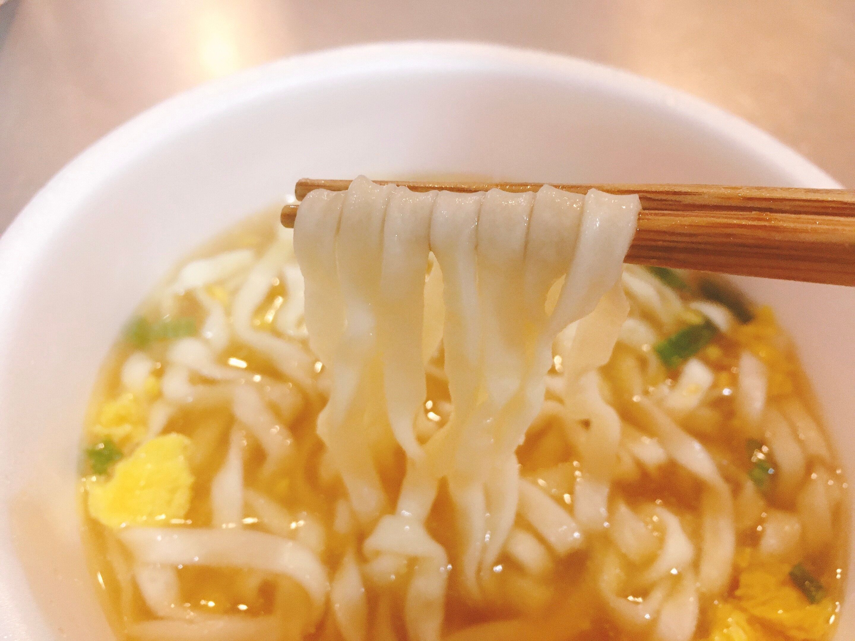 日清さん、これ大丈夫!?「日清のどん兵衛」×「ユニクロ」まさかのコラボが日本の冬を暖める!