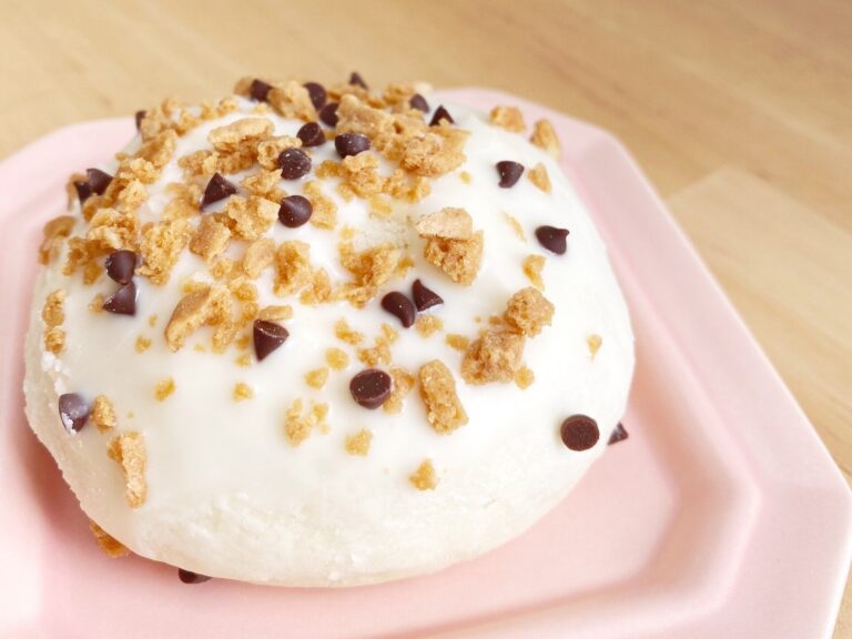 今週のローソン新商品で1番の注目株！コレで130円でほんとにいいの！？味も食感も感動レベルのスイーツでしたよ〜！