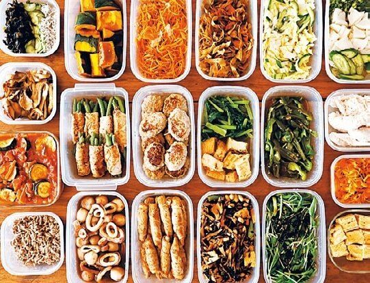 割り切ってラクに作る！食べ盛り姉弟ママの満腹ボリューム献立1か月分を大公開