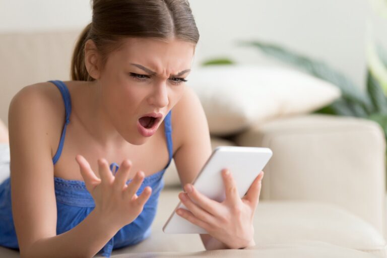 「当たりすぎて怖い」と話題の占い師が指摘！1問でわかる直感心理テスト「私のどこが嫌われる？」