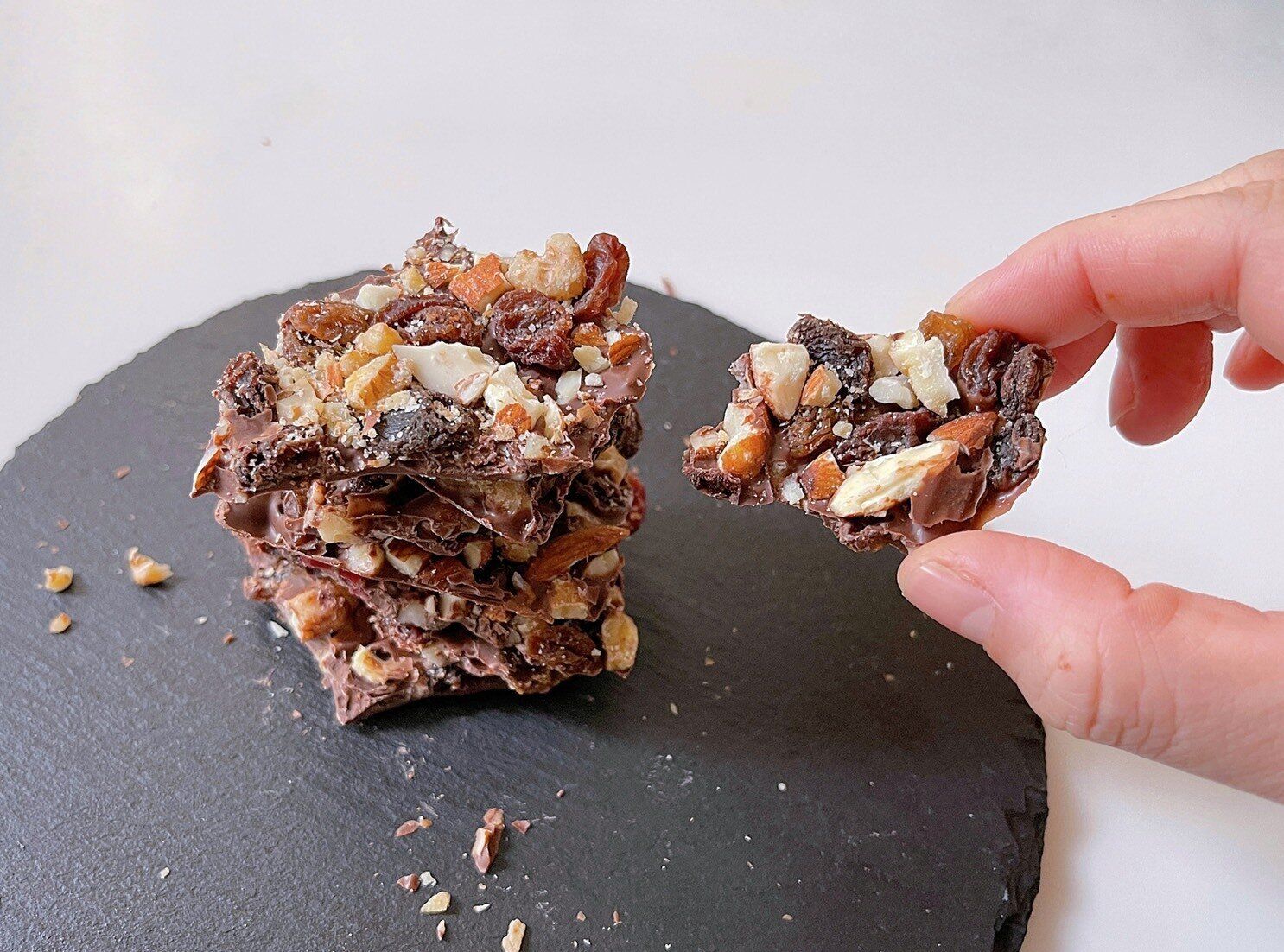 2歳でも作れる！計量なし！包丁なし！超簡単チョコレートレシピ