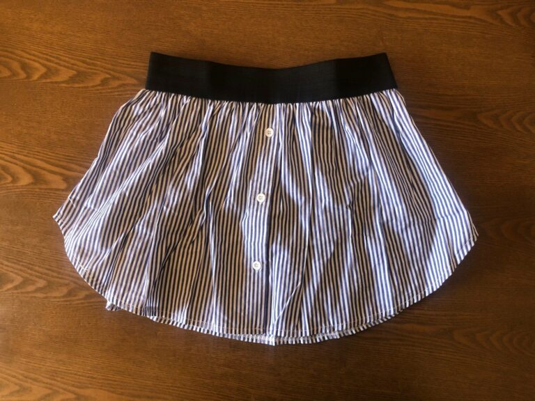 【楽天】ワンコインでおしゃれ！着ぶくれナシの重ね着風アイテム