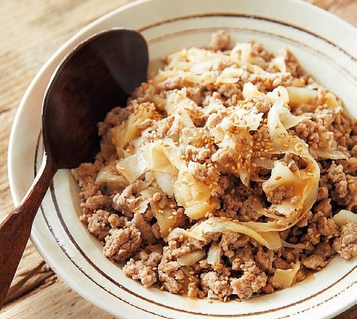 しみるこっくり味！ひらひら大根と豚そぼろのしょうゆマヨきんぴら