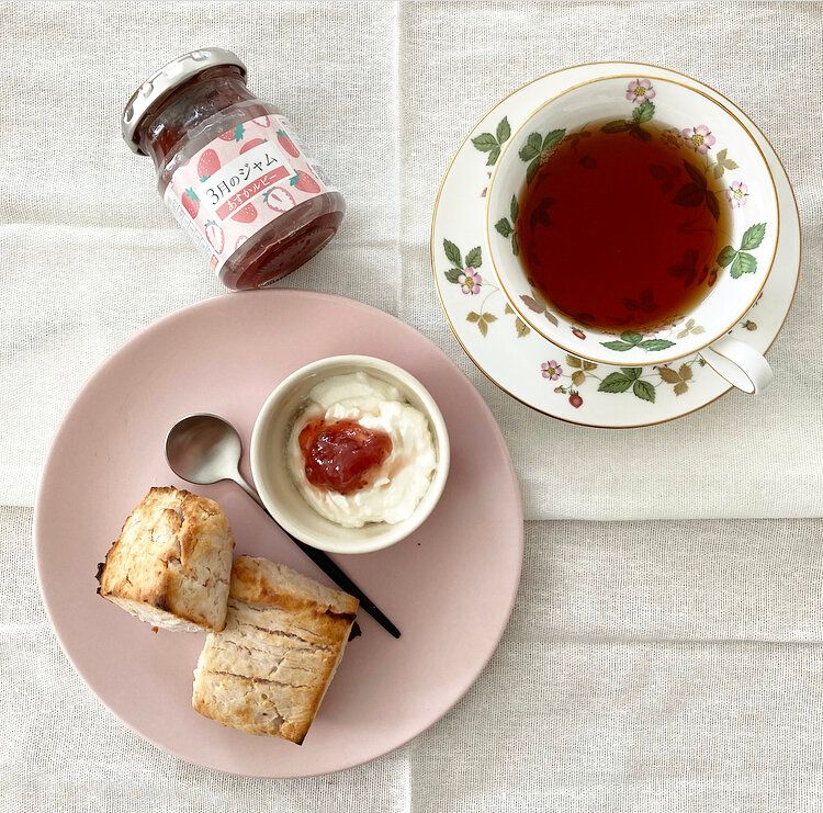 いちごジャムだけで3品完成！お家で簡単アフタヌーンティーを楽しむ方法