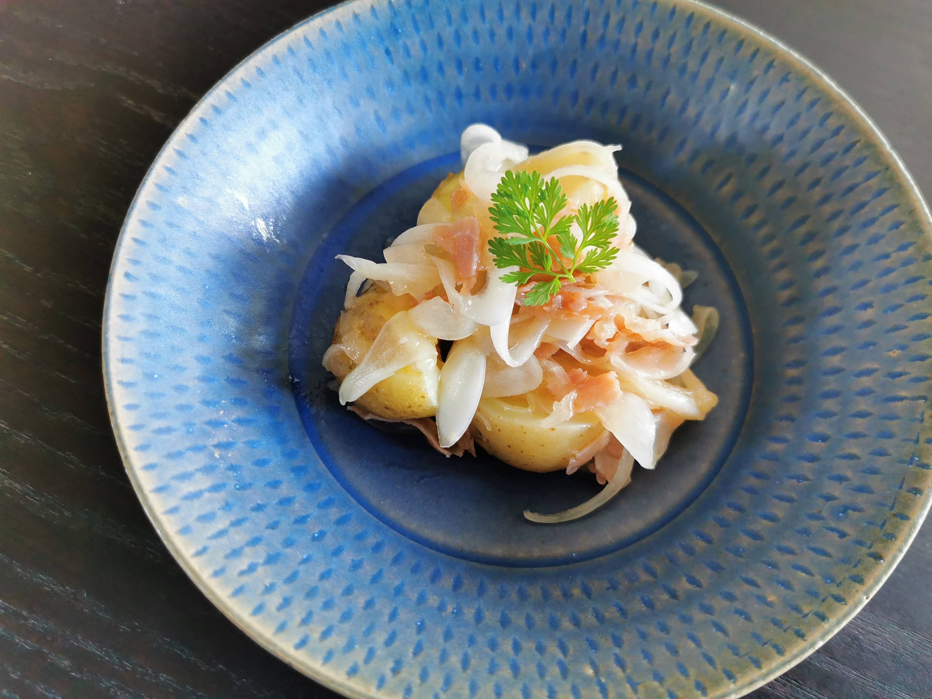 新じゃがを皮ごと美味しく！栄養豊富な新じゃがレシピ2選