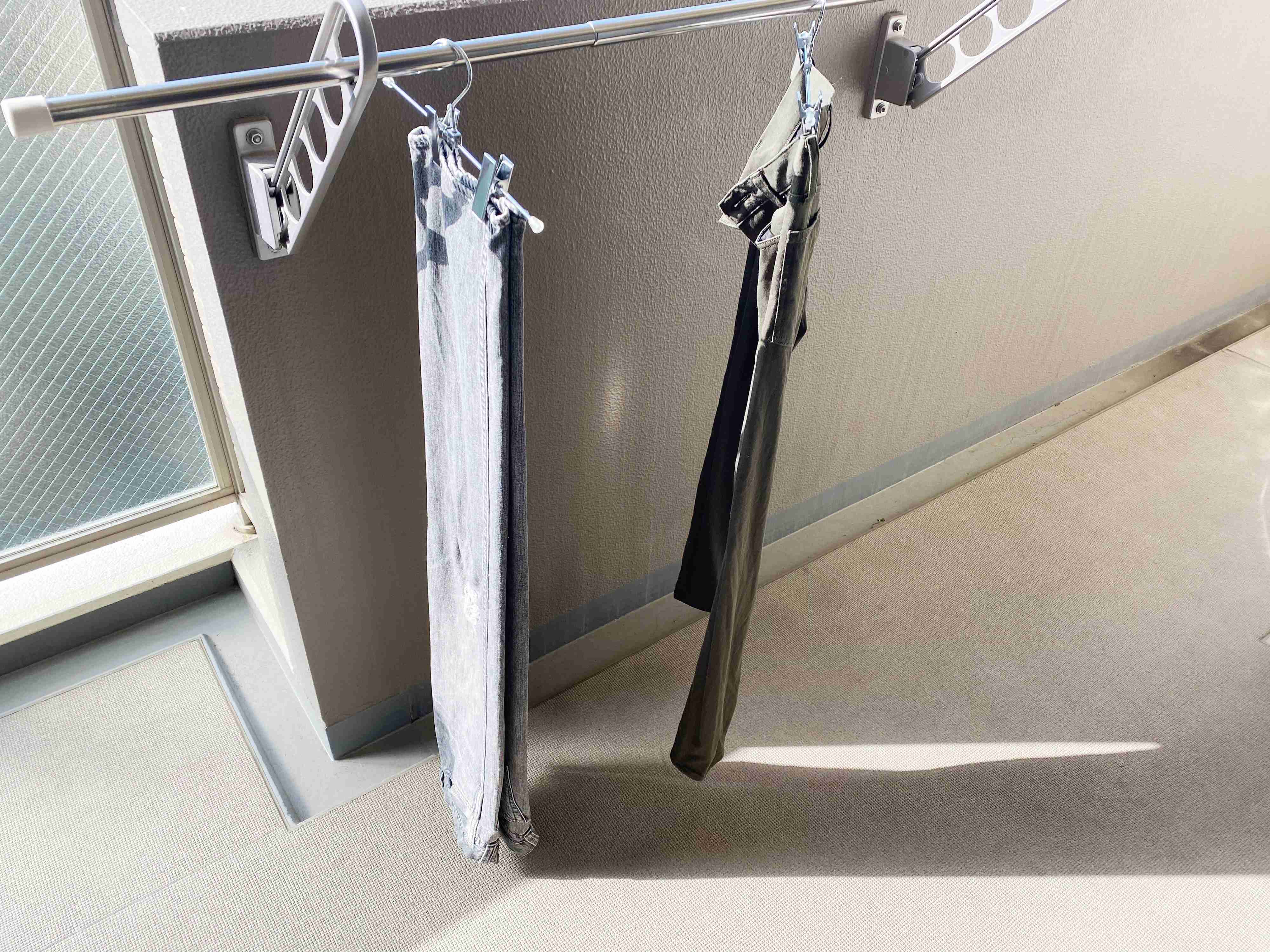 高さがたりず使いづらい物干し竿！手軽に使い勝手をよくするアイテムを見つけた！