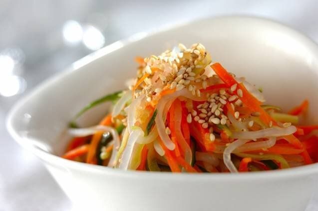 「しらたき・糸こんにゃく」のおすすめレシピ10選！メインおかずからスープまでアレンジ自在