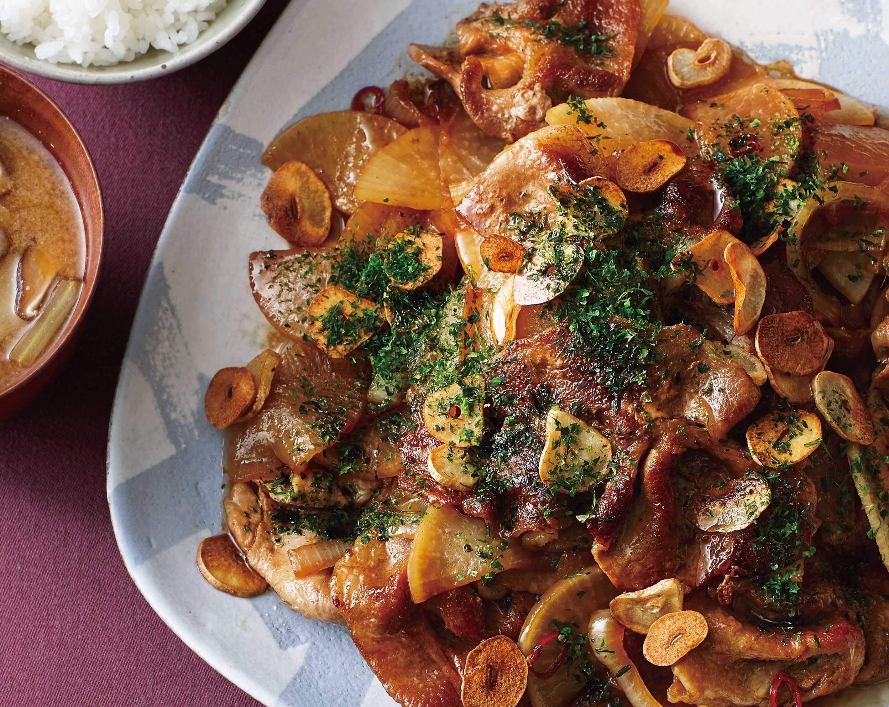 大根をソース味で食べるのは新鮮！豚肉と大根のスタミナ焼き