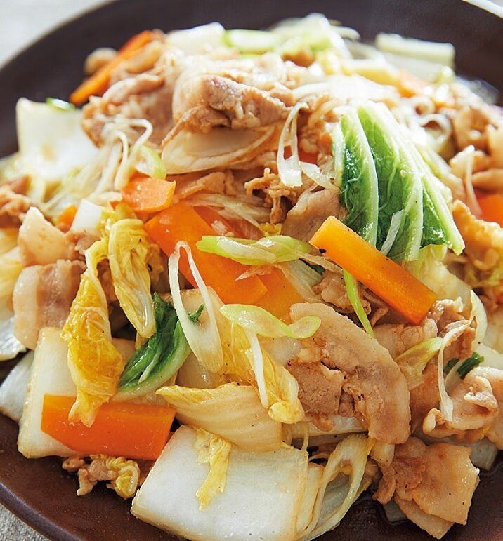 豚肉にたれをもんで炒めるだけ！パワフル白菜プルコギ