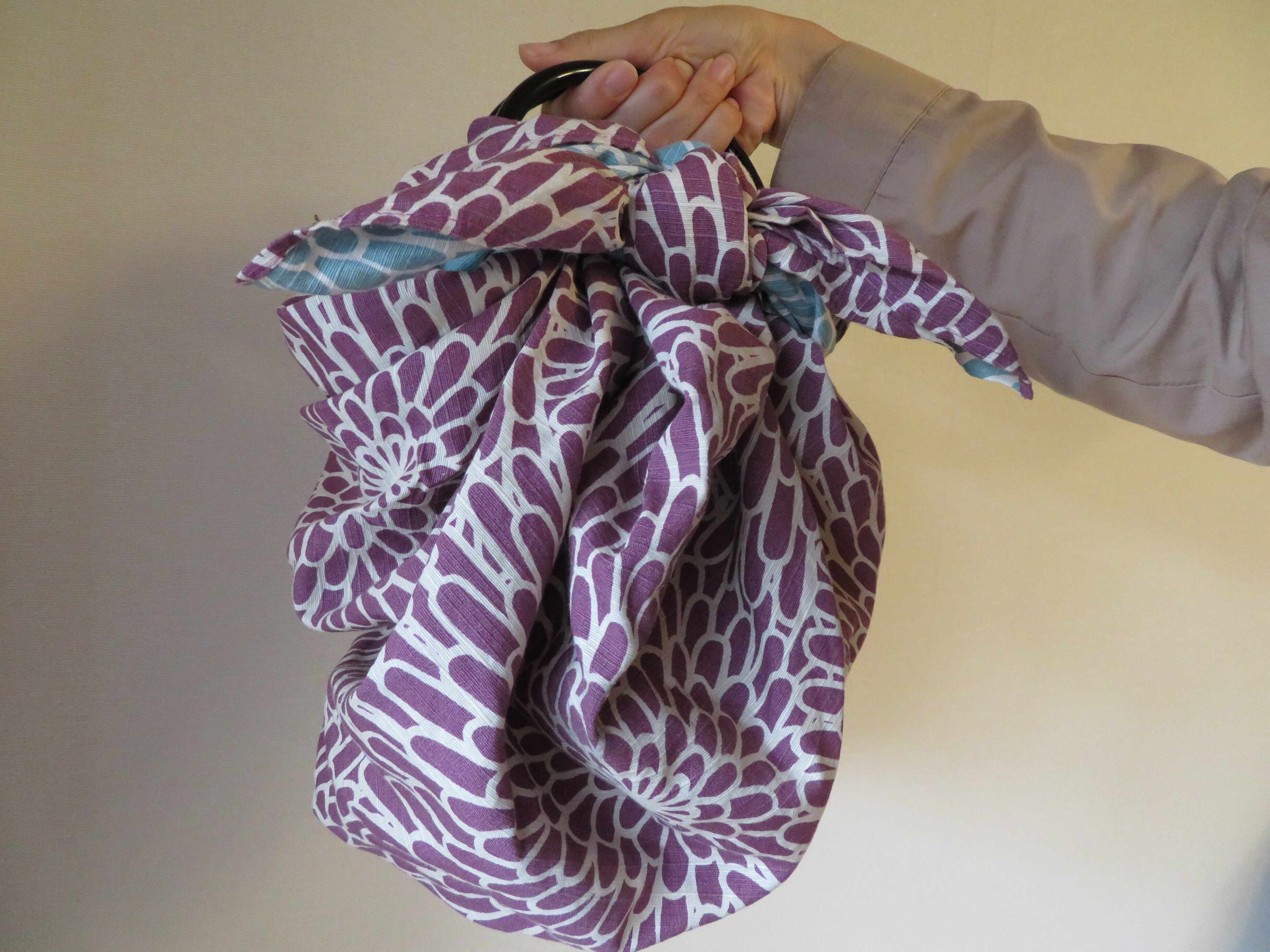 人気急上昇中のふろしきどう使う？買い物だけじゃもったいない