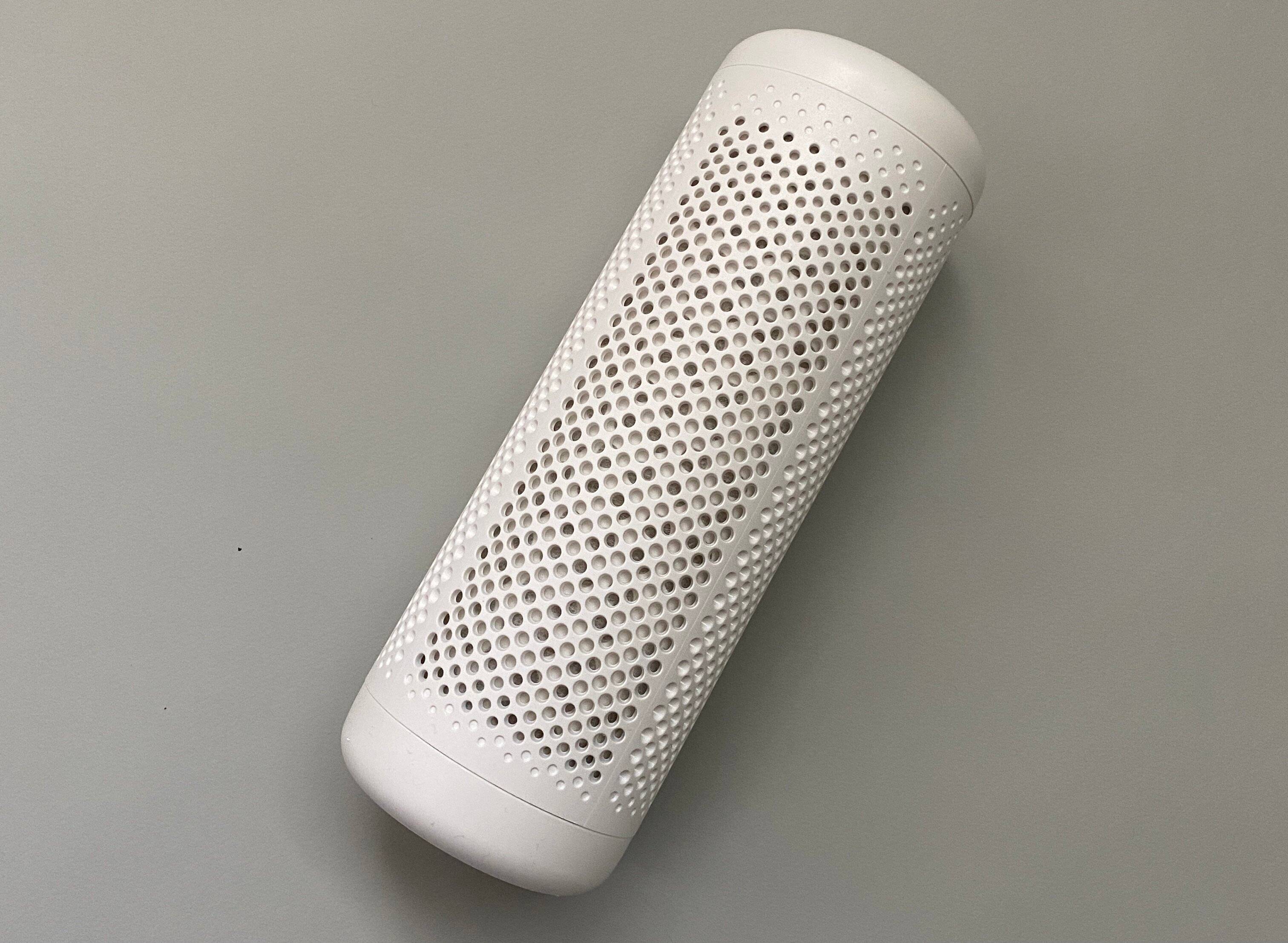 「コレは買って良かった！」水捨て不要・繰り返し使えるコンパクト除湿機で、もう使い捨て除湿剤を買う必要なし！