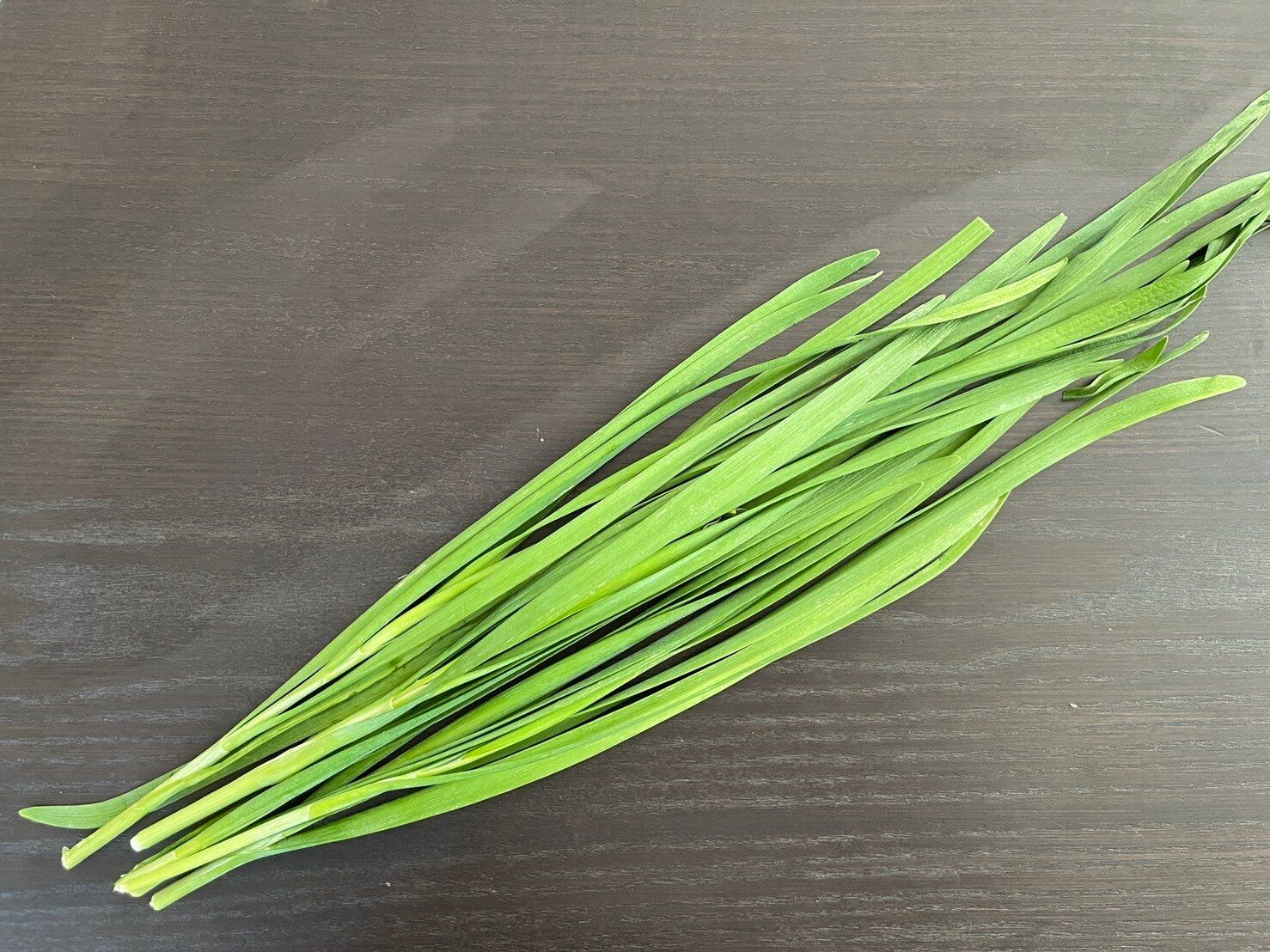 簡単で便利！余ったニラは冷凍保存が正解！1袋おいしく食べきろう