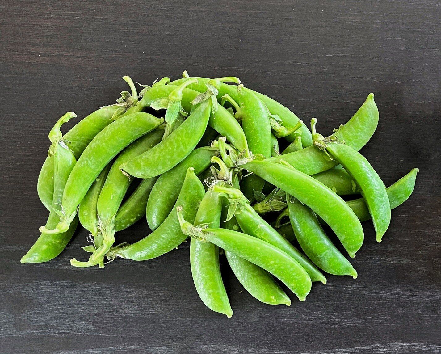 今すぐできる！スナップエンドウの両側の筋を1度でとる方法