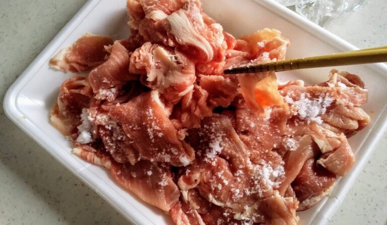 肉・魚を買ったらコレだけやって！味付け＆やわらかさが格段に変わる効果絶大なひと手間