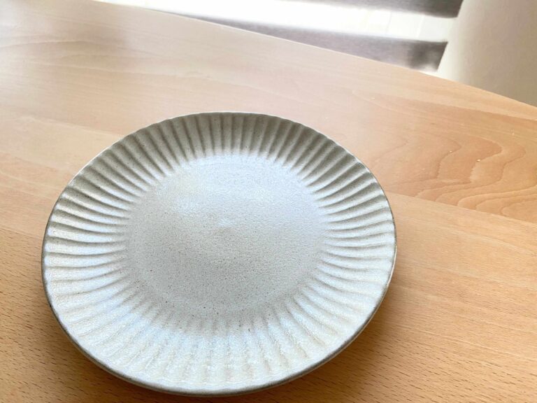 食器棚がスッキリする！？軽い・プチプラ・オシャレで使い勝手がいいニトリ食器