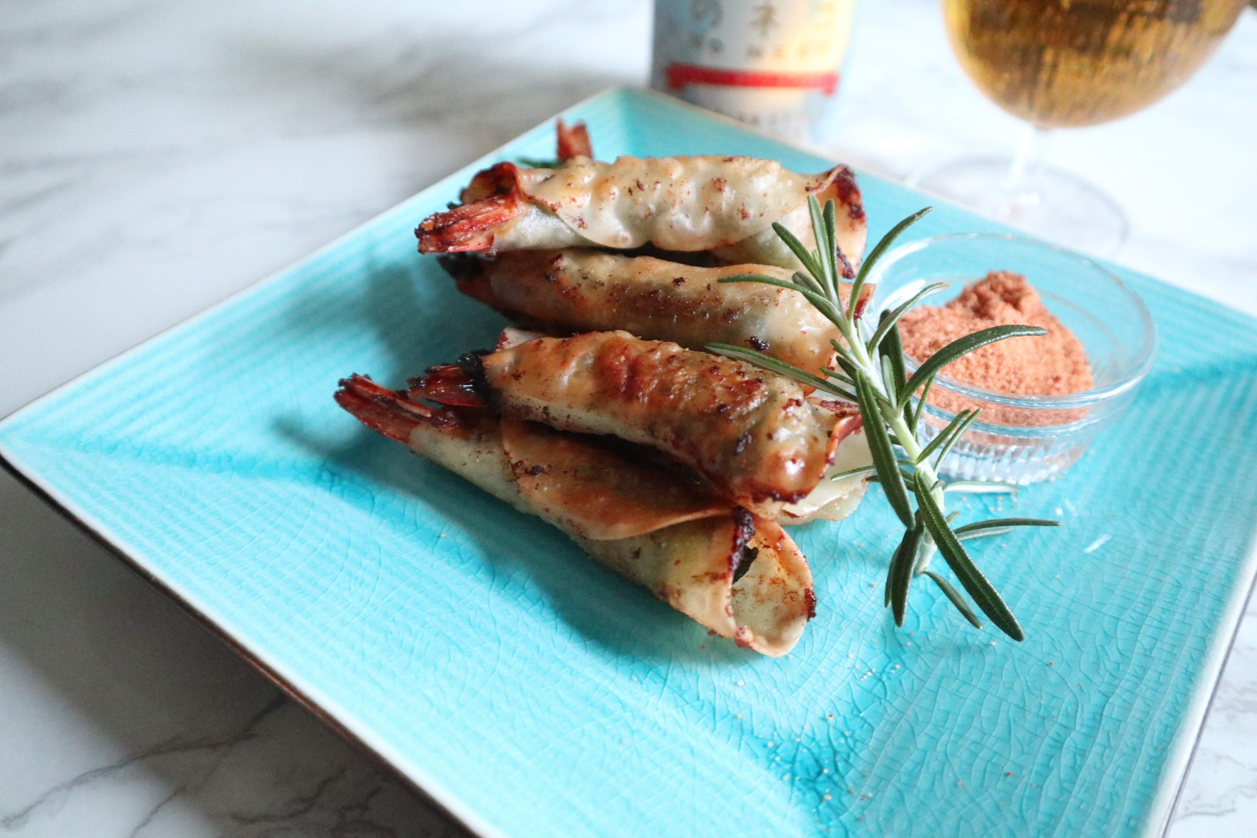 【時短料理】材料3つ！巻いて揚げるだけ！海老と大葉のカリカリ揚げ