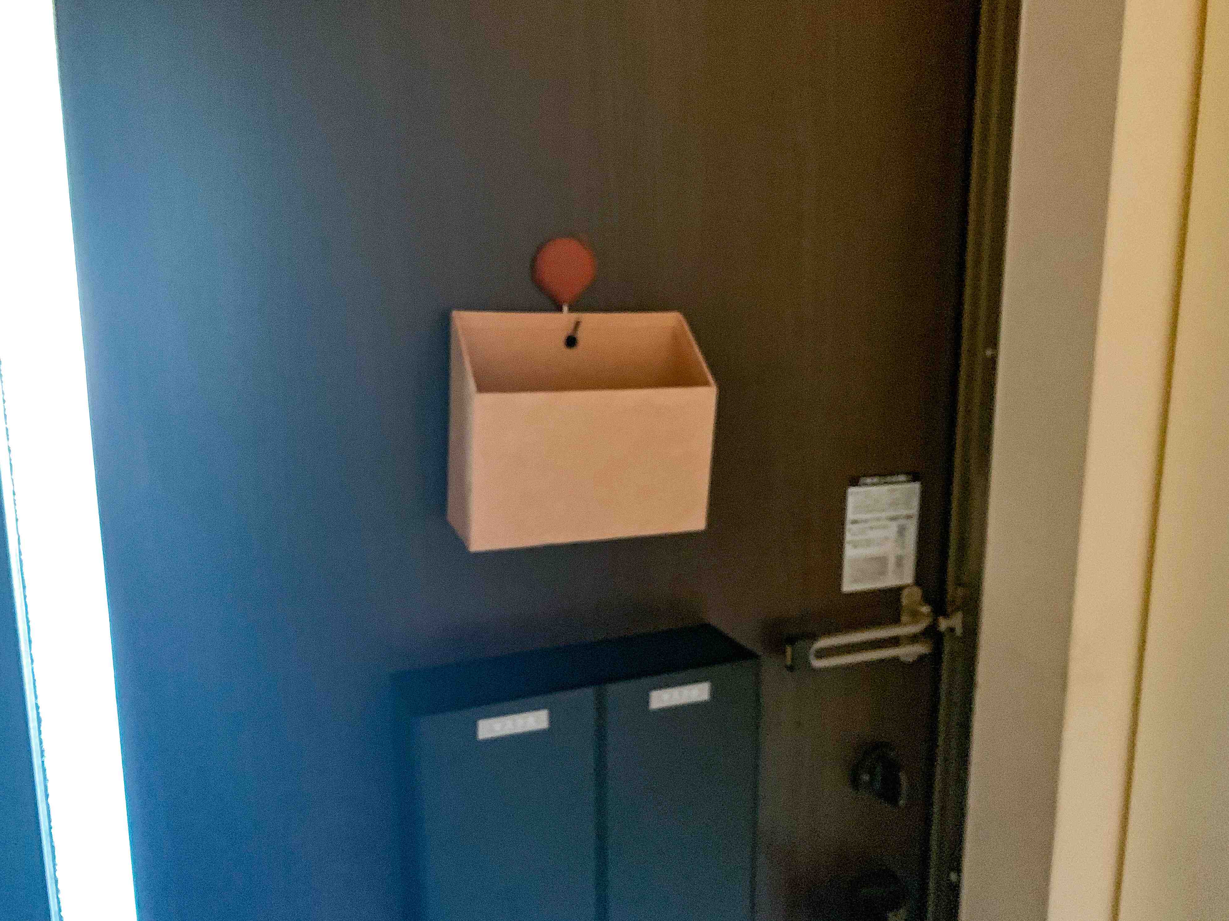 リビングに置きっぱなし問題はコレで解決！家族みんなができる片づけの工夫